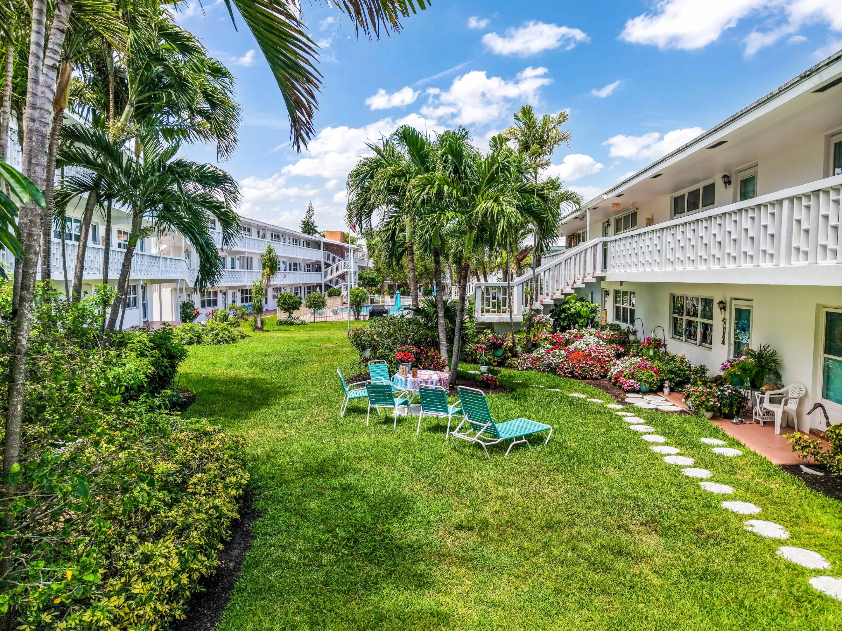 228 Hibiscus Avenue 233, Lauderdale-By-The-Sea Unit: 233