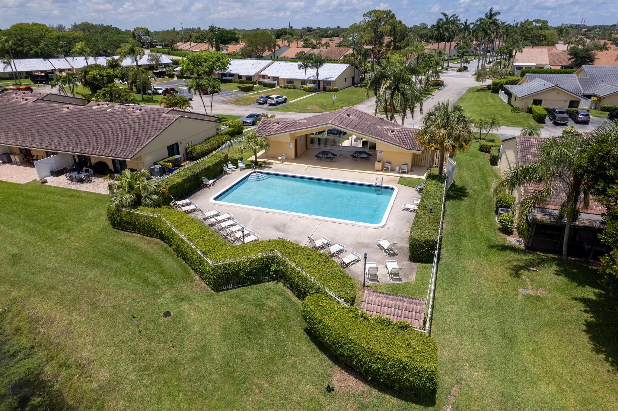 6789 Bridlewood Court .