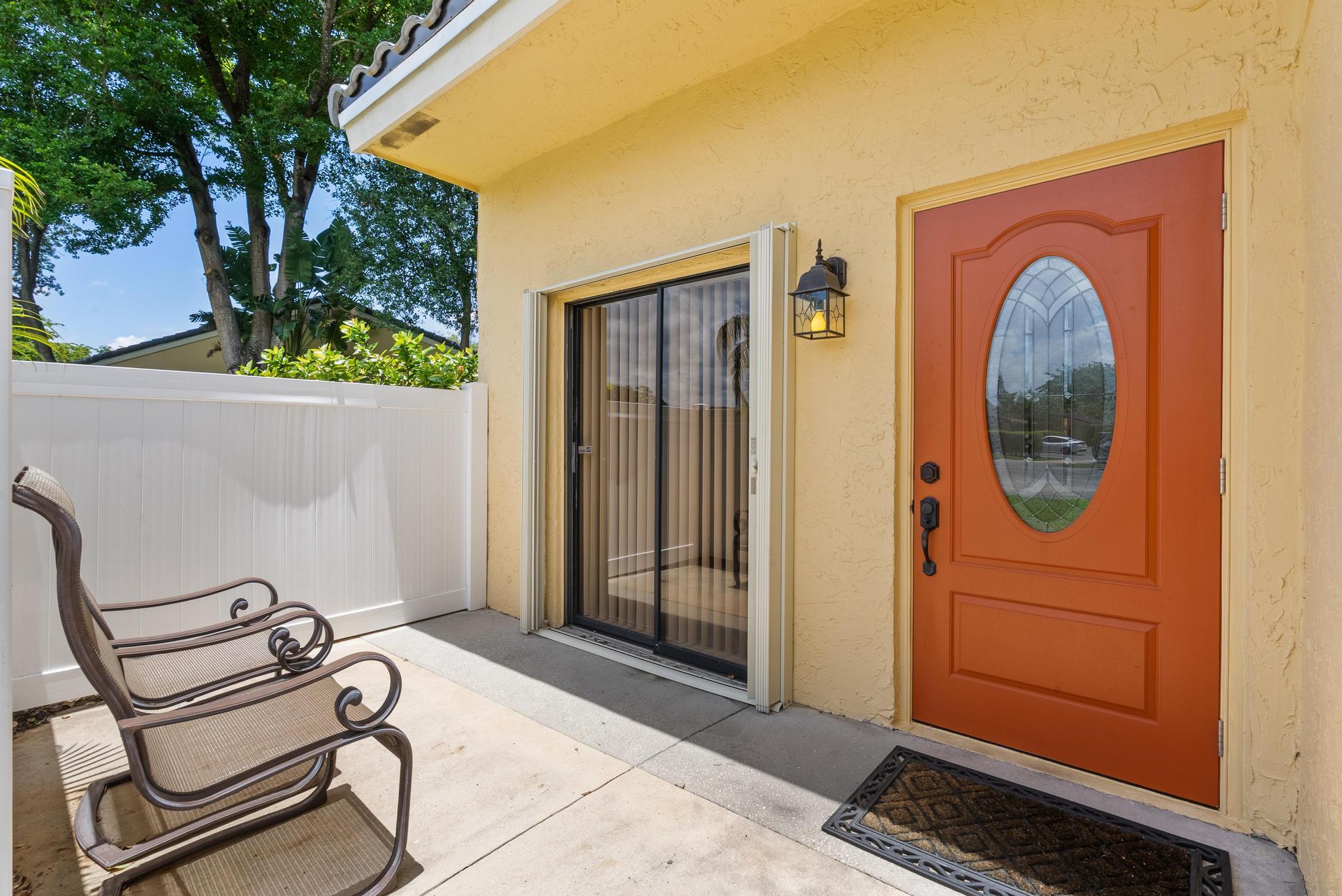 6789 Bridlewood Court .