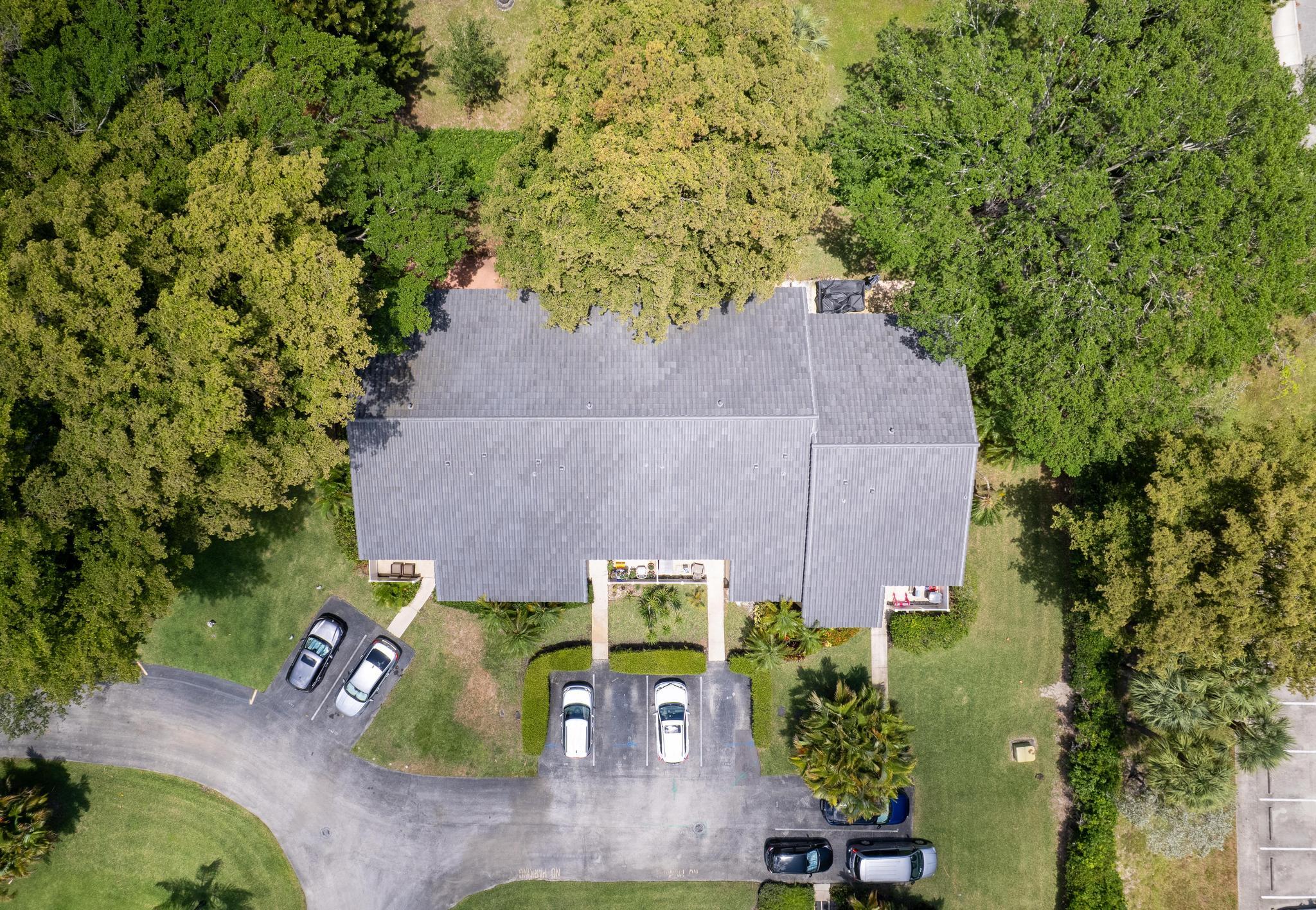 6789 Bridlewood Court .