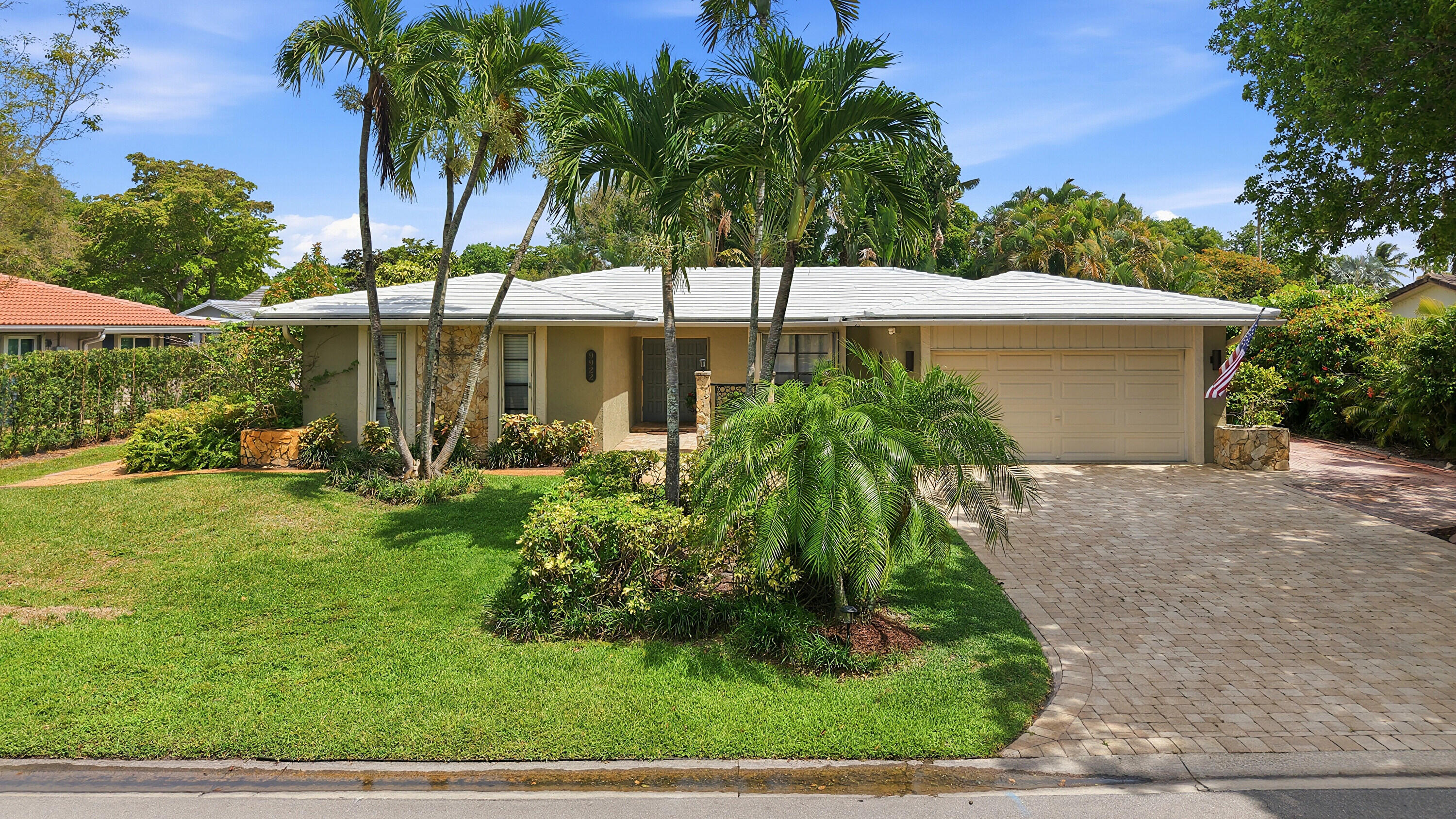 9922 NW 19th Street