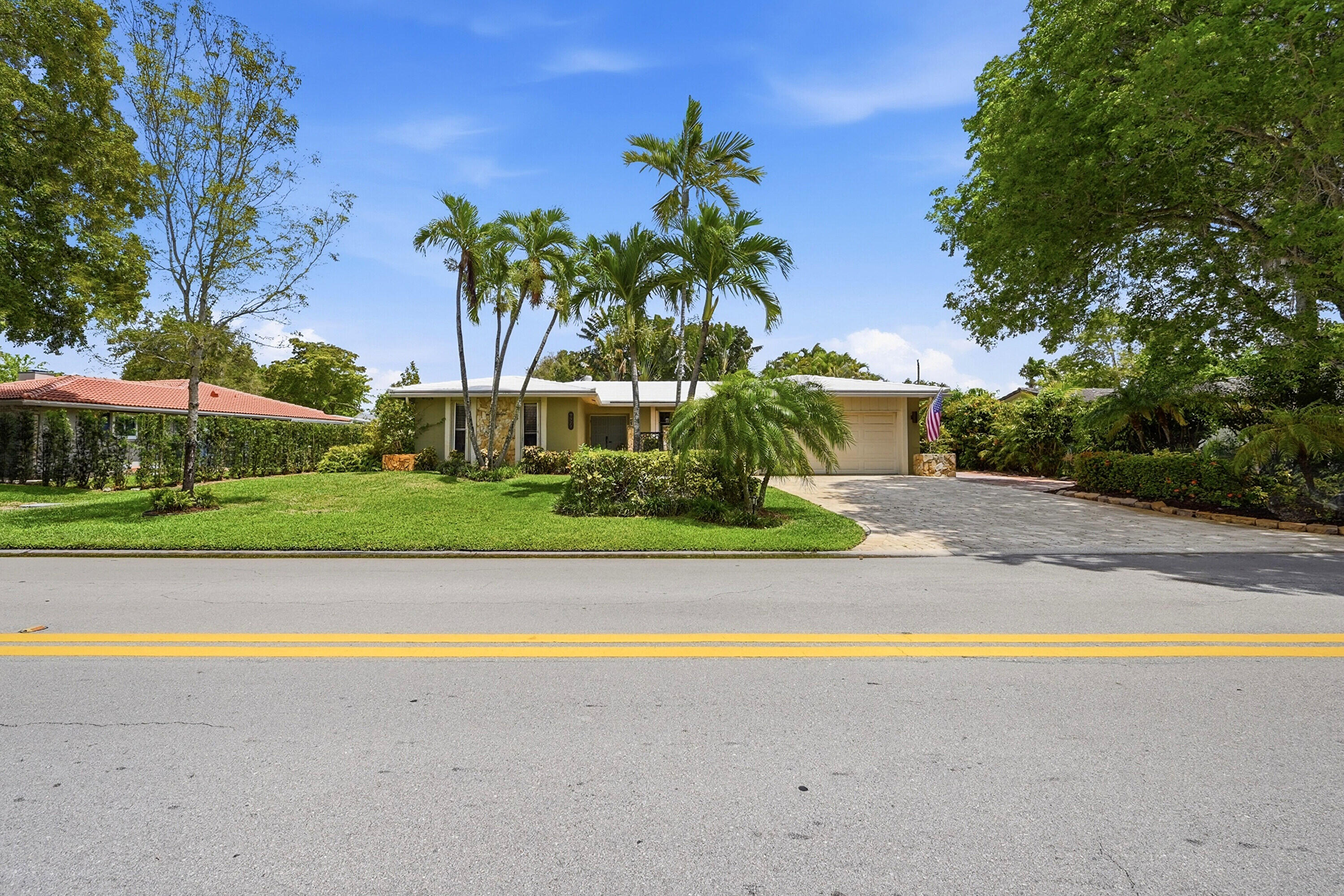 9922 NW 19th Street