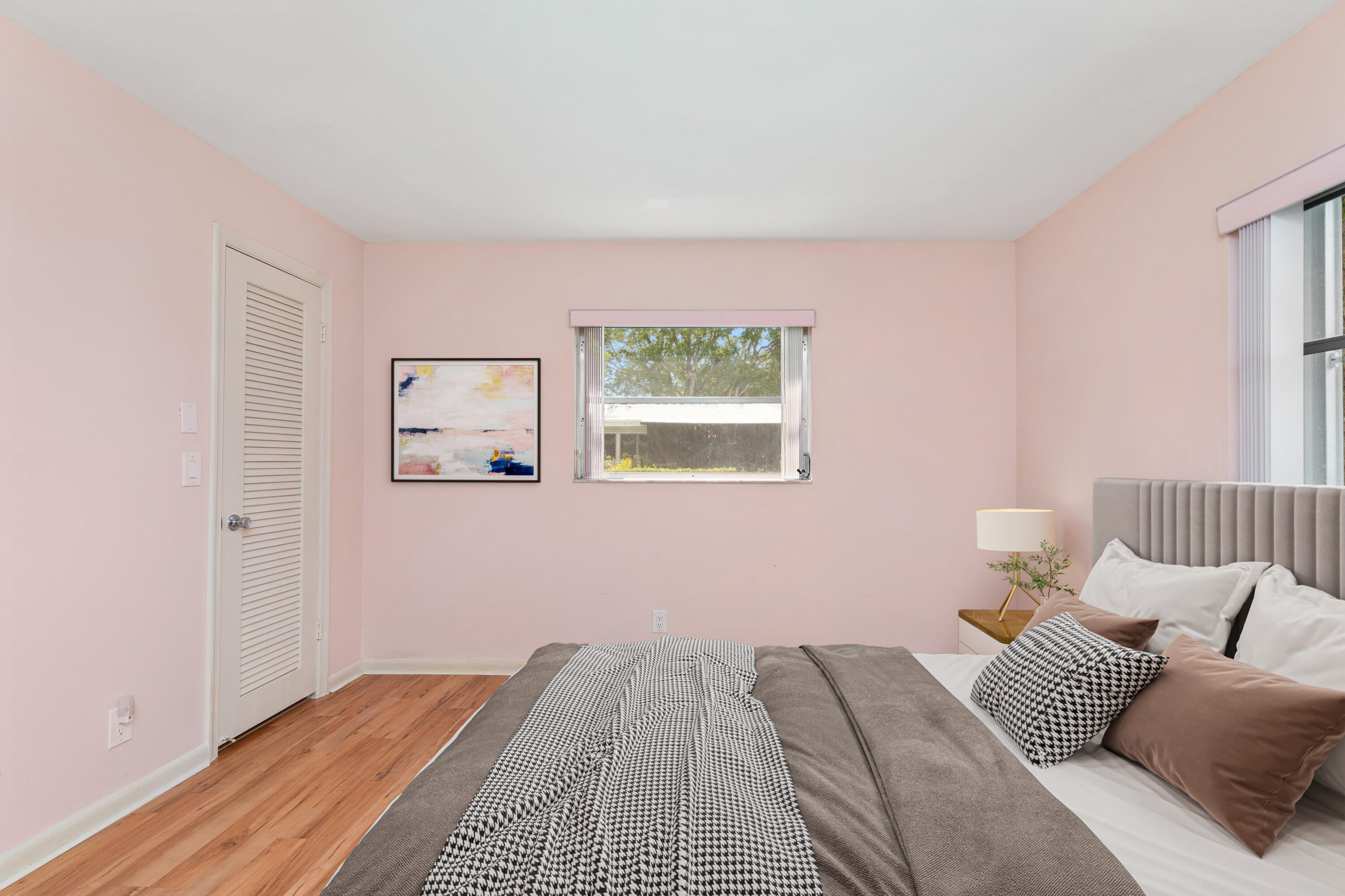 1261 NW 90th Drive