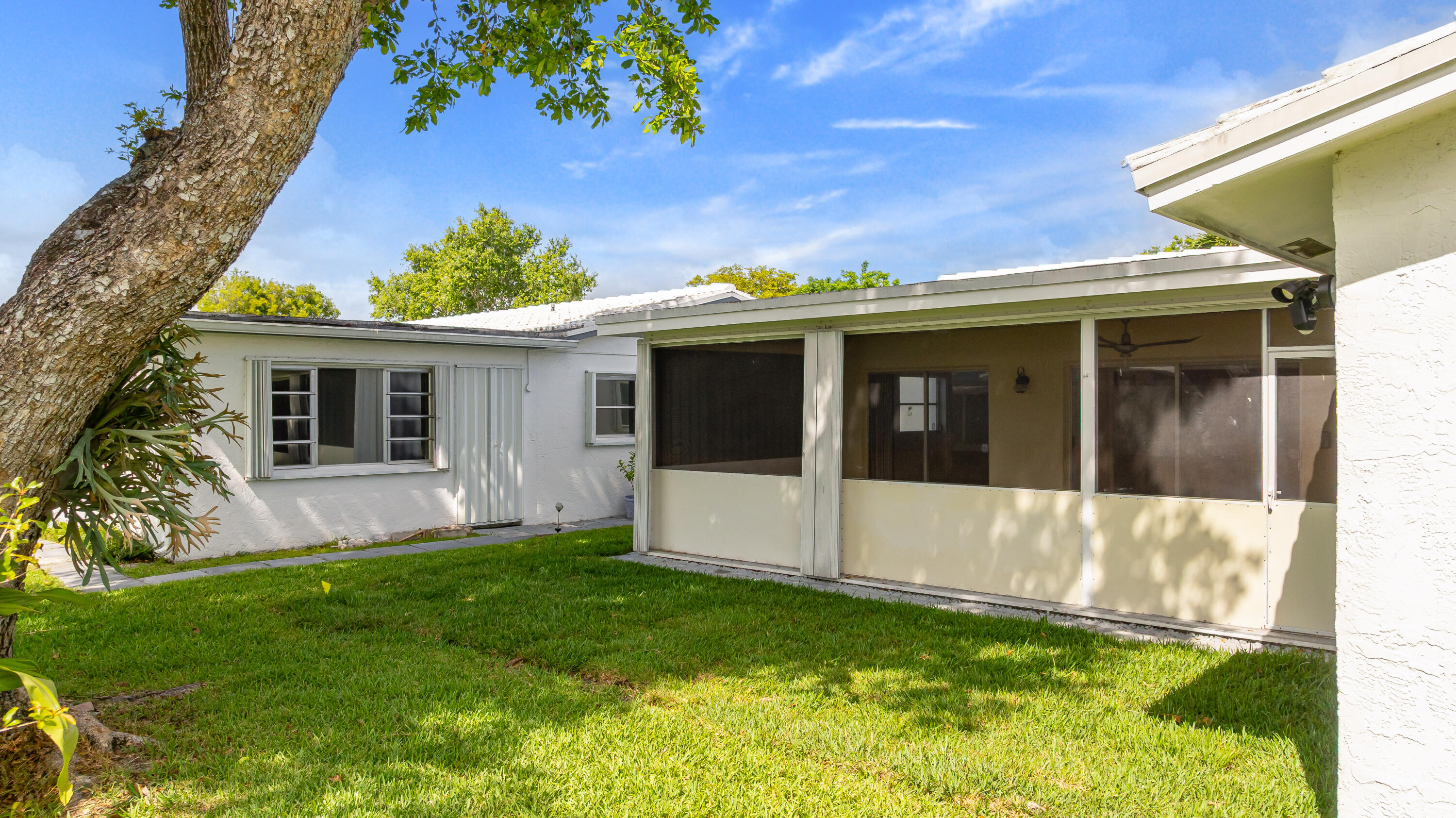 1261 NW 90th Drive