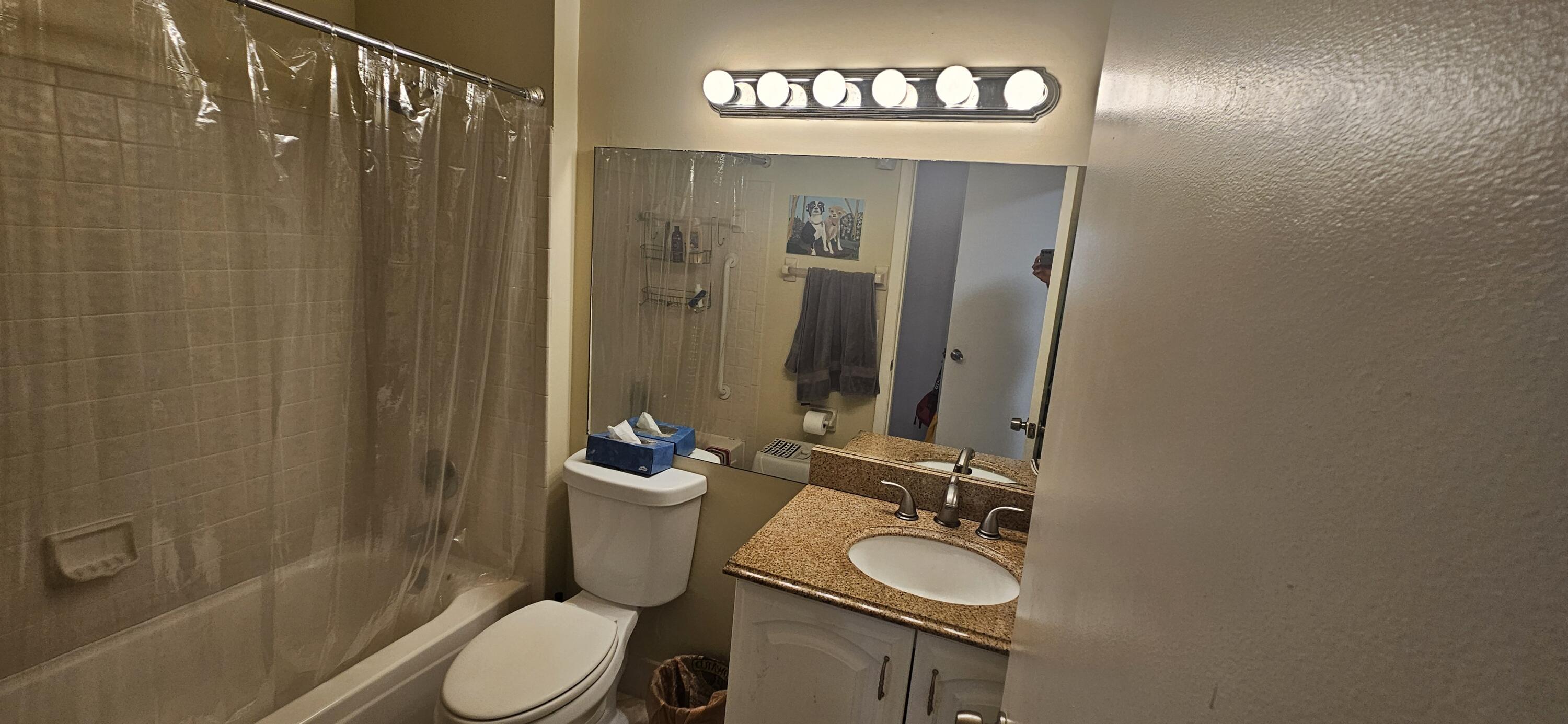 2511 N Carambola Cir Circle N 18102