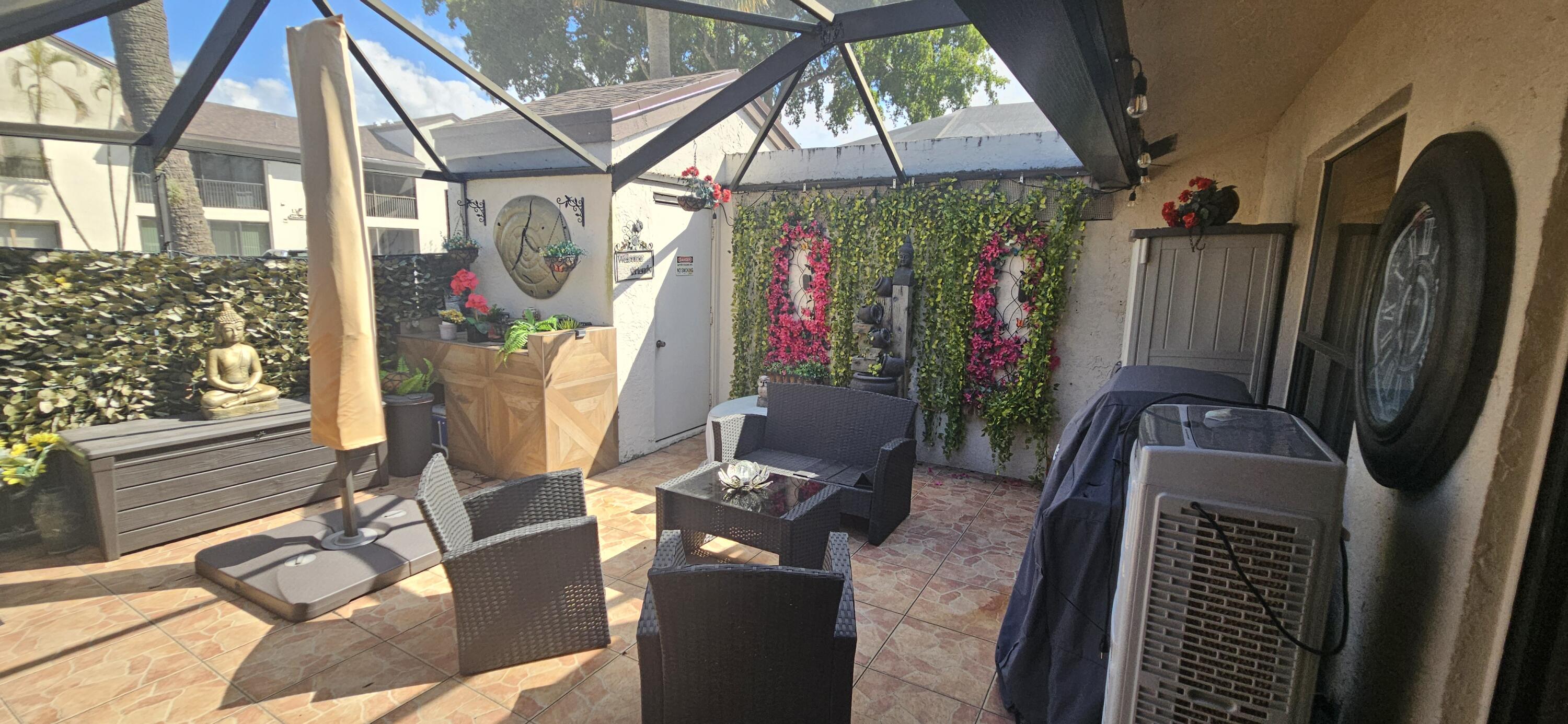 2511 N Carambola Cir Circle N 18102