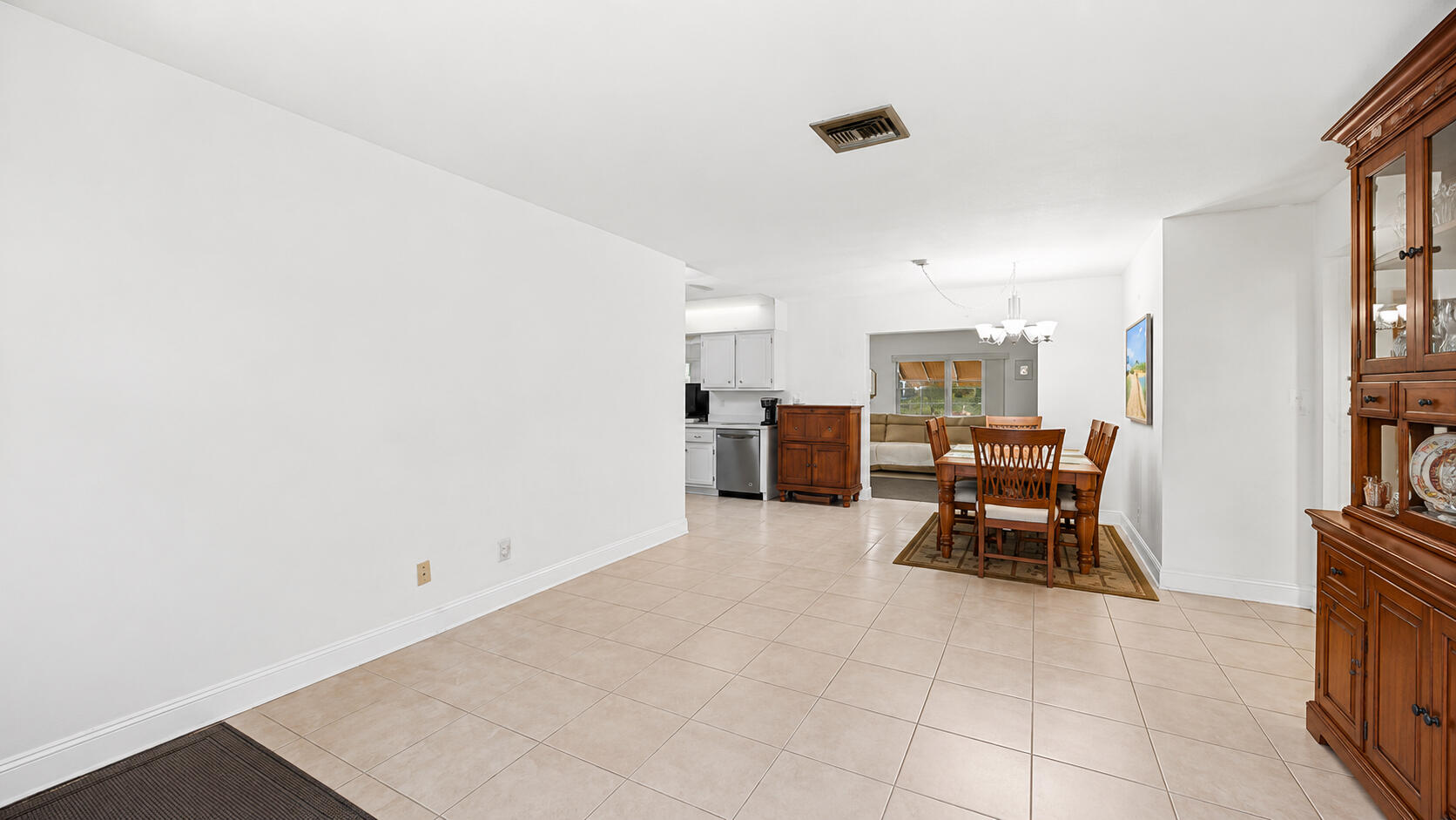 9505 NW 73rd Street