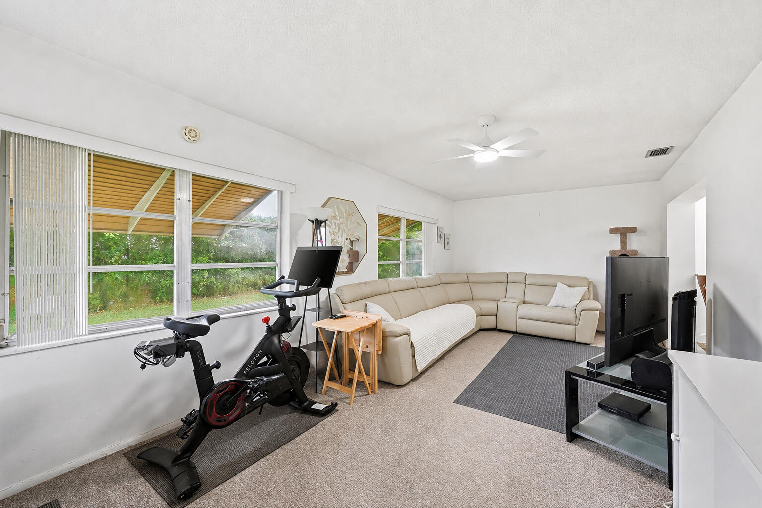 9505 NW 73rd Street