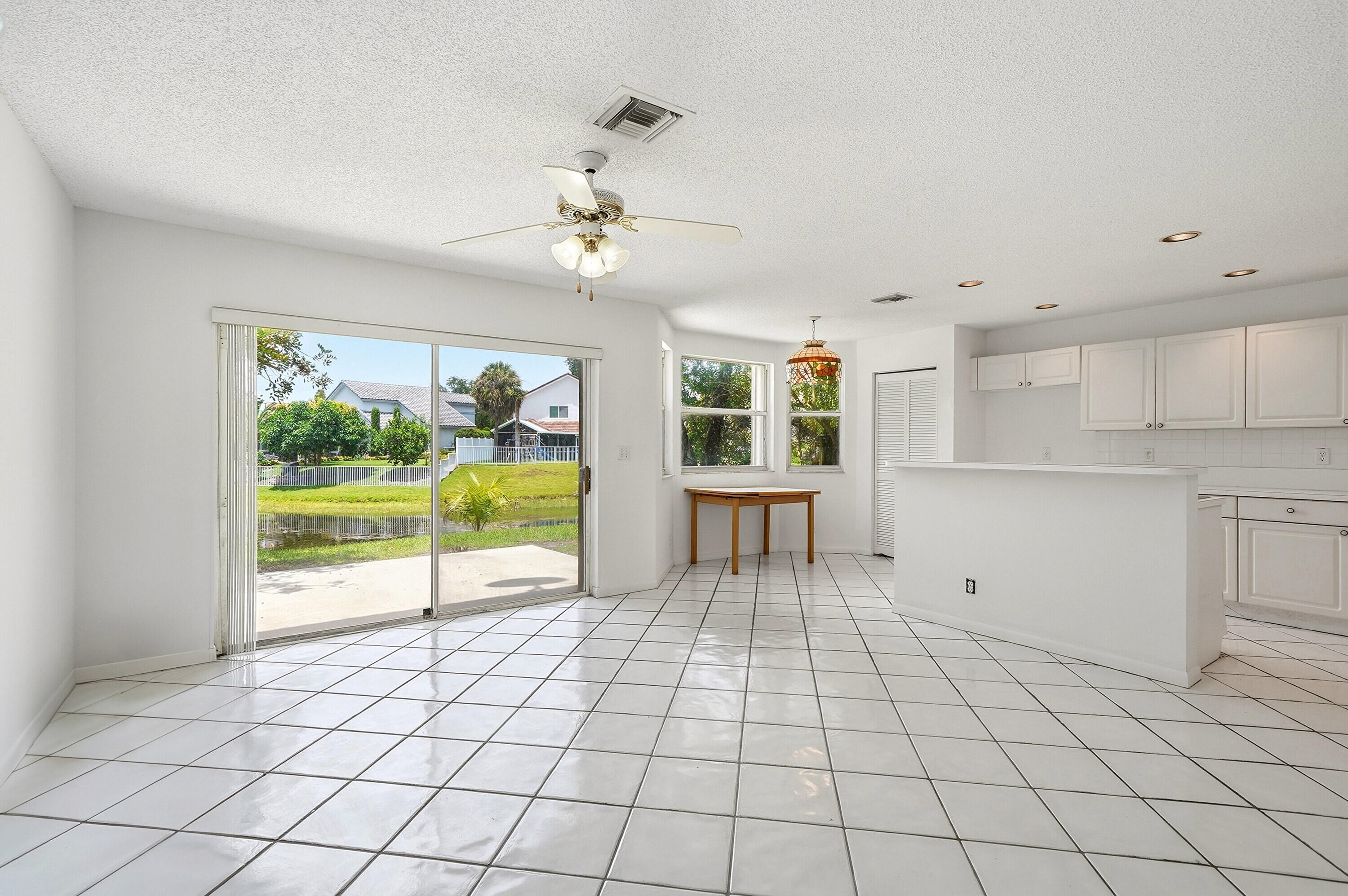 6851 NW 27th Street