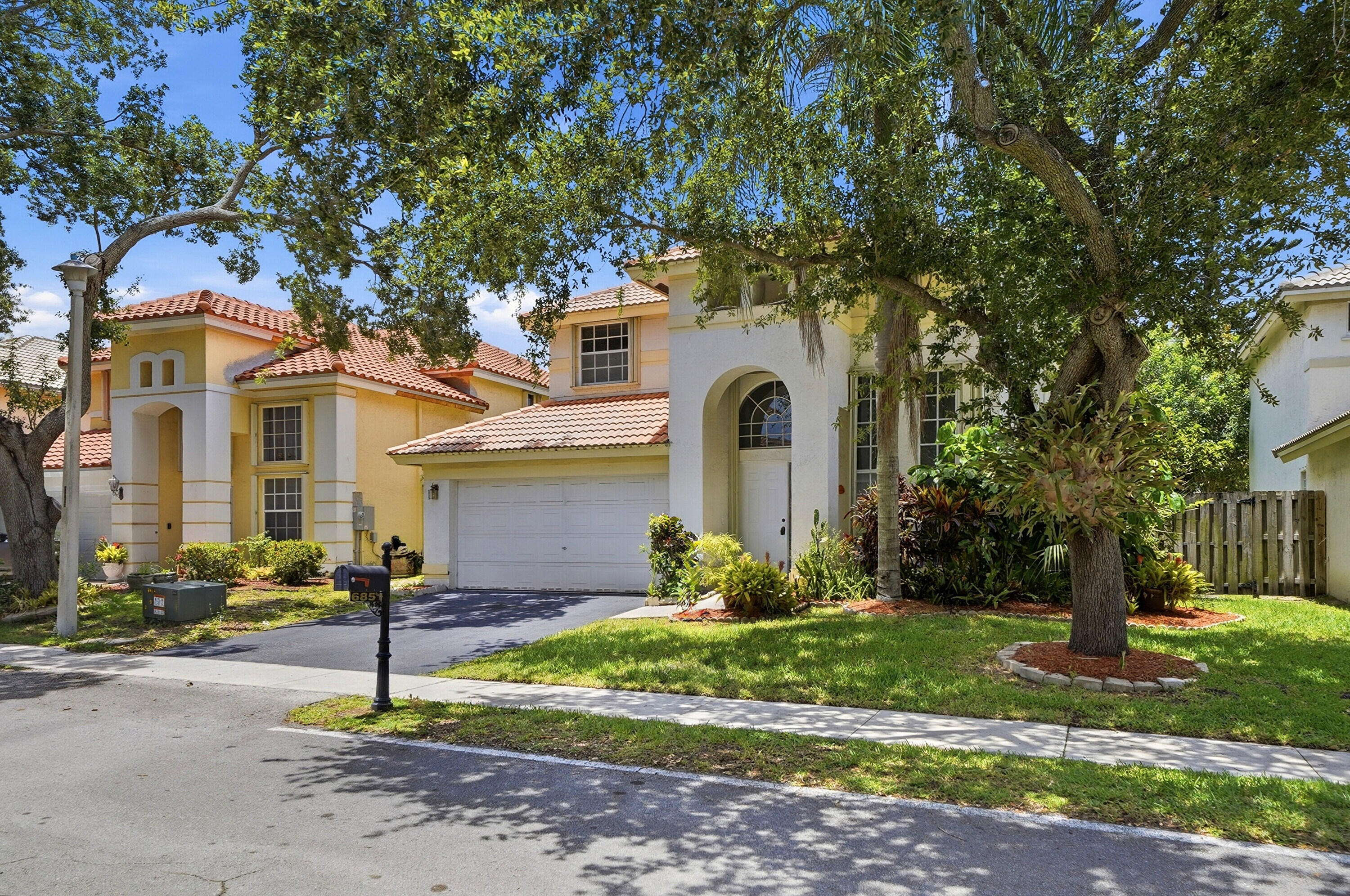6851 NW 27th Street