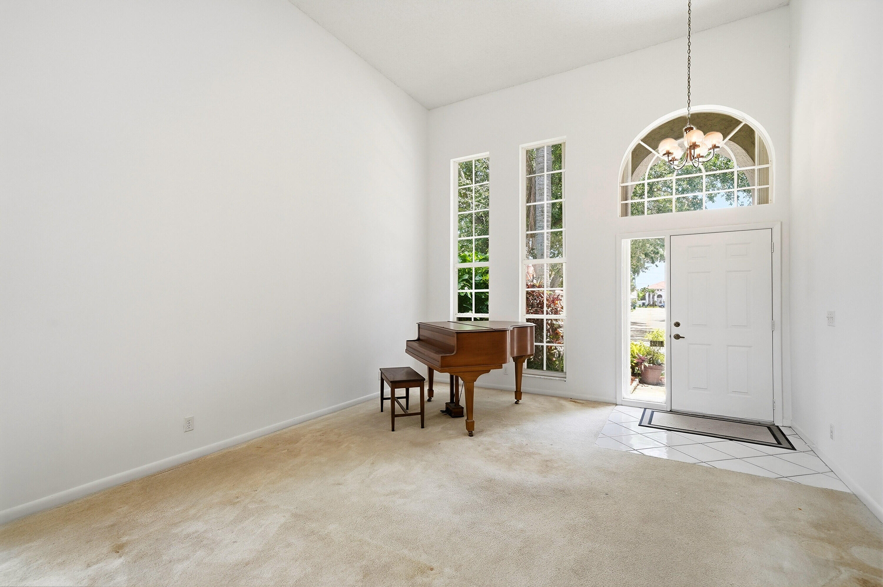 6851 NW 27th Street