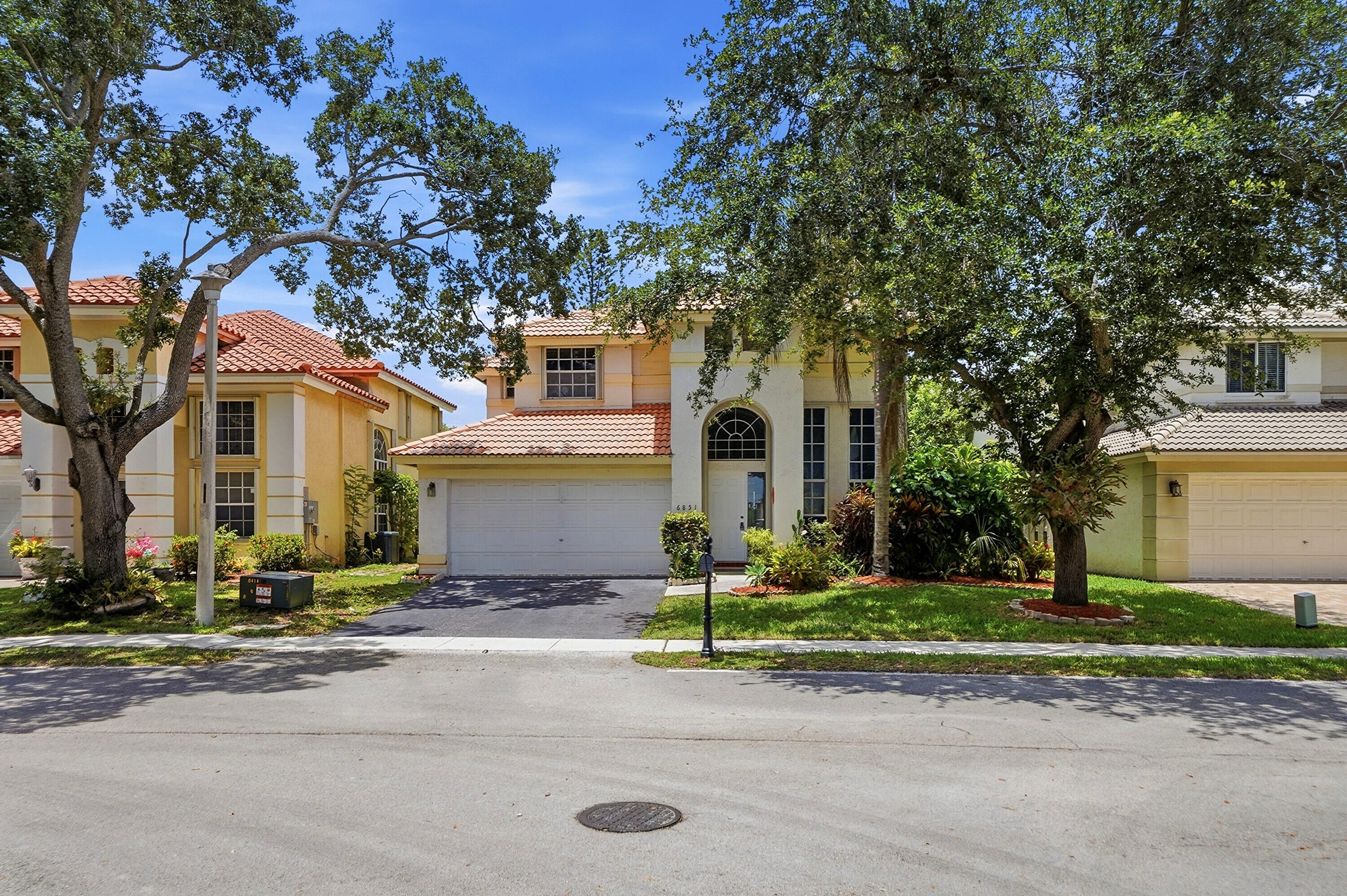 6851 NW 27th Street