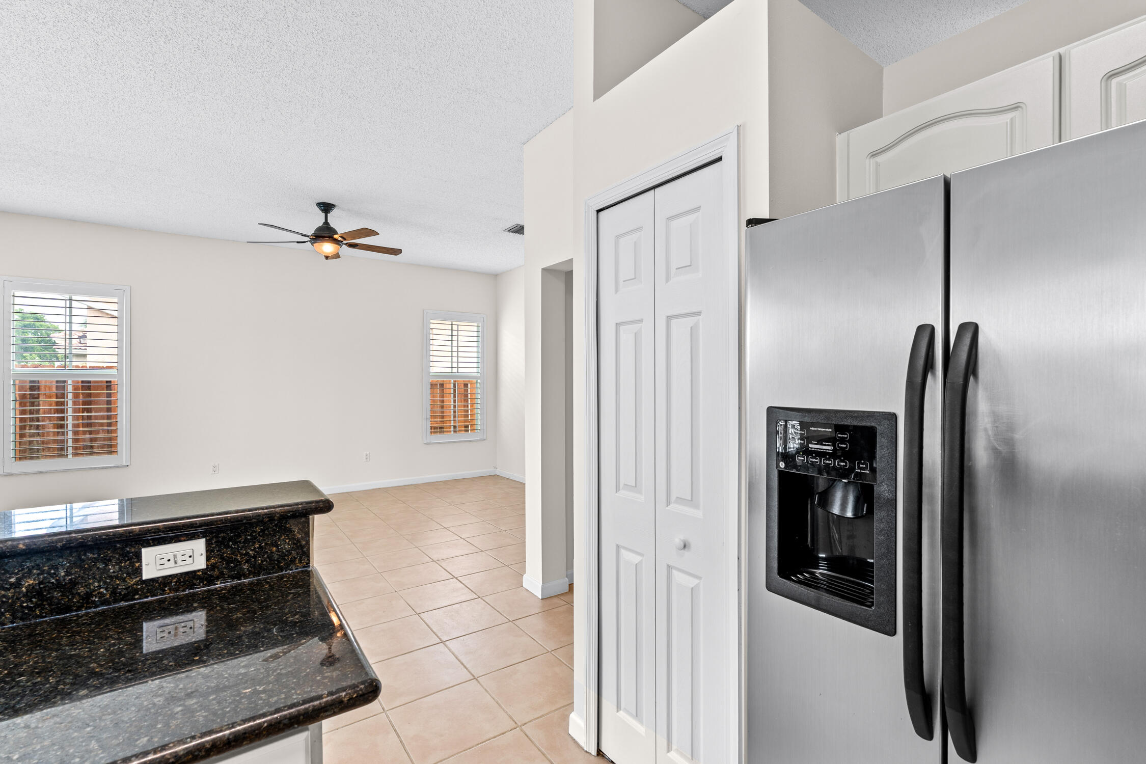 376 E Royal Cove Circle