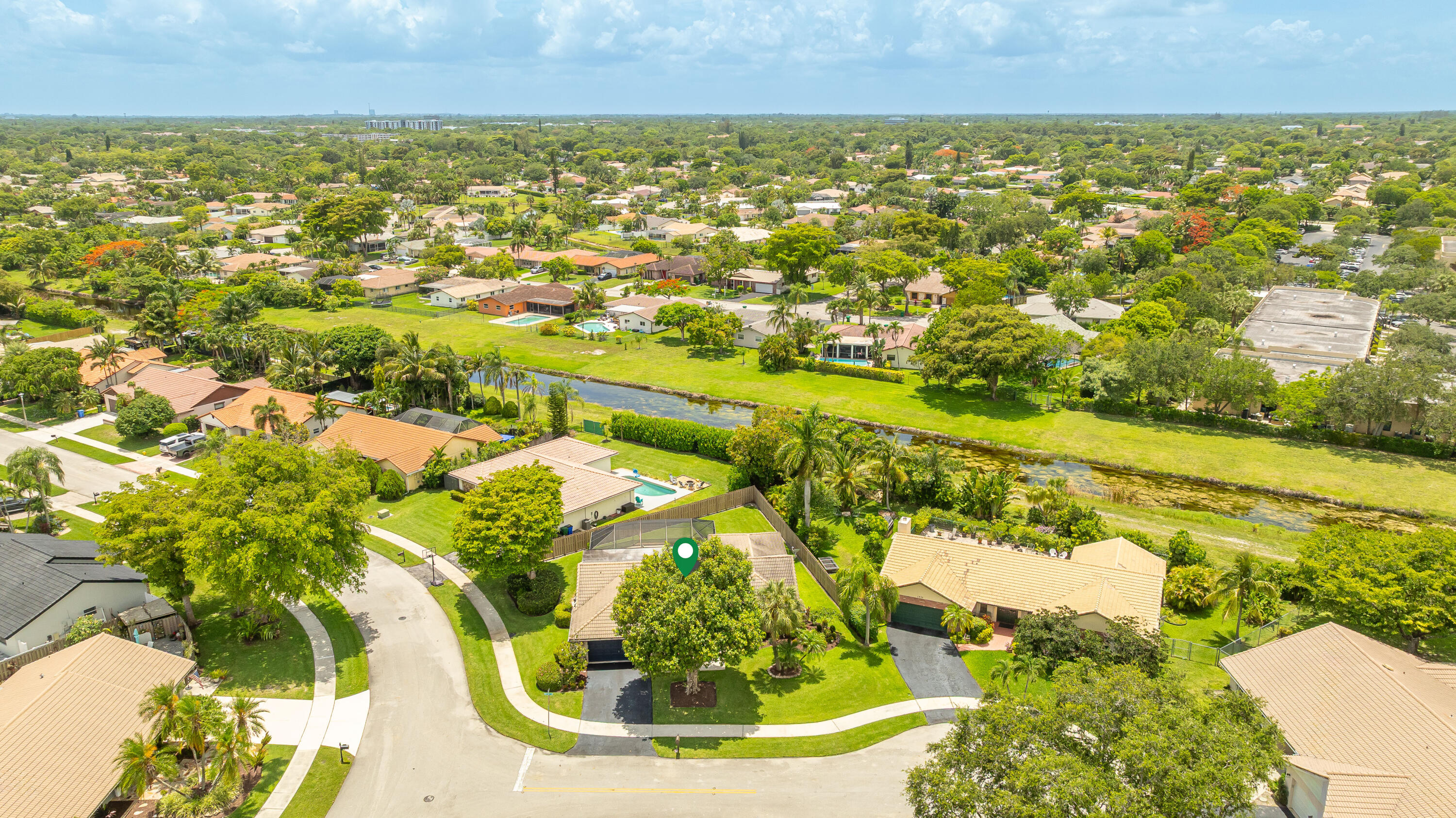 1933 NW 80th Lane