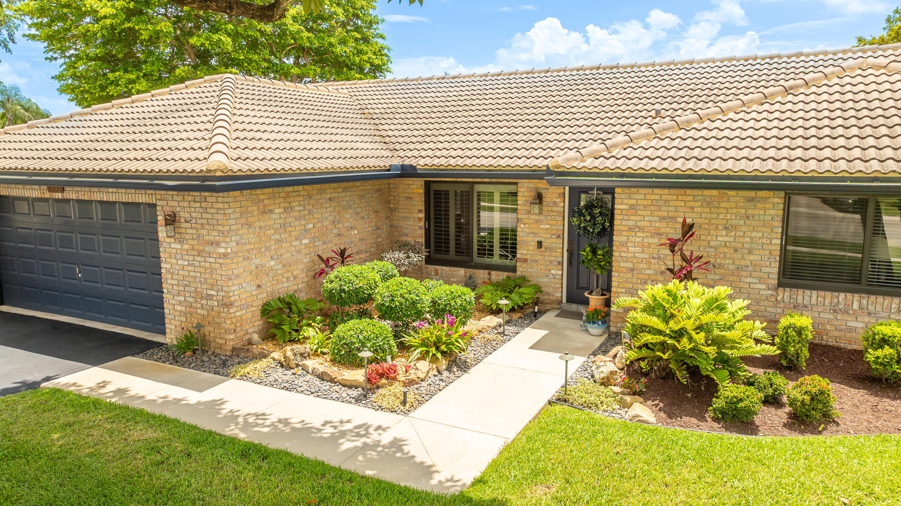 1933 NW 80th Lane