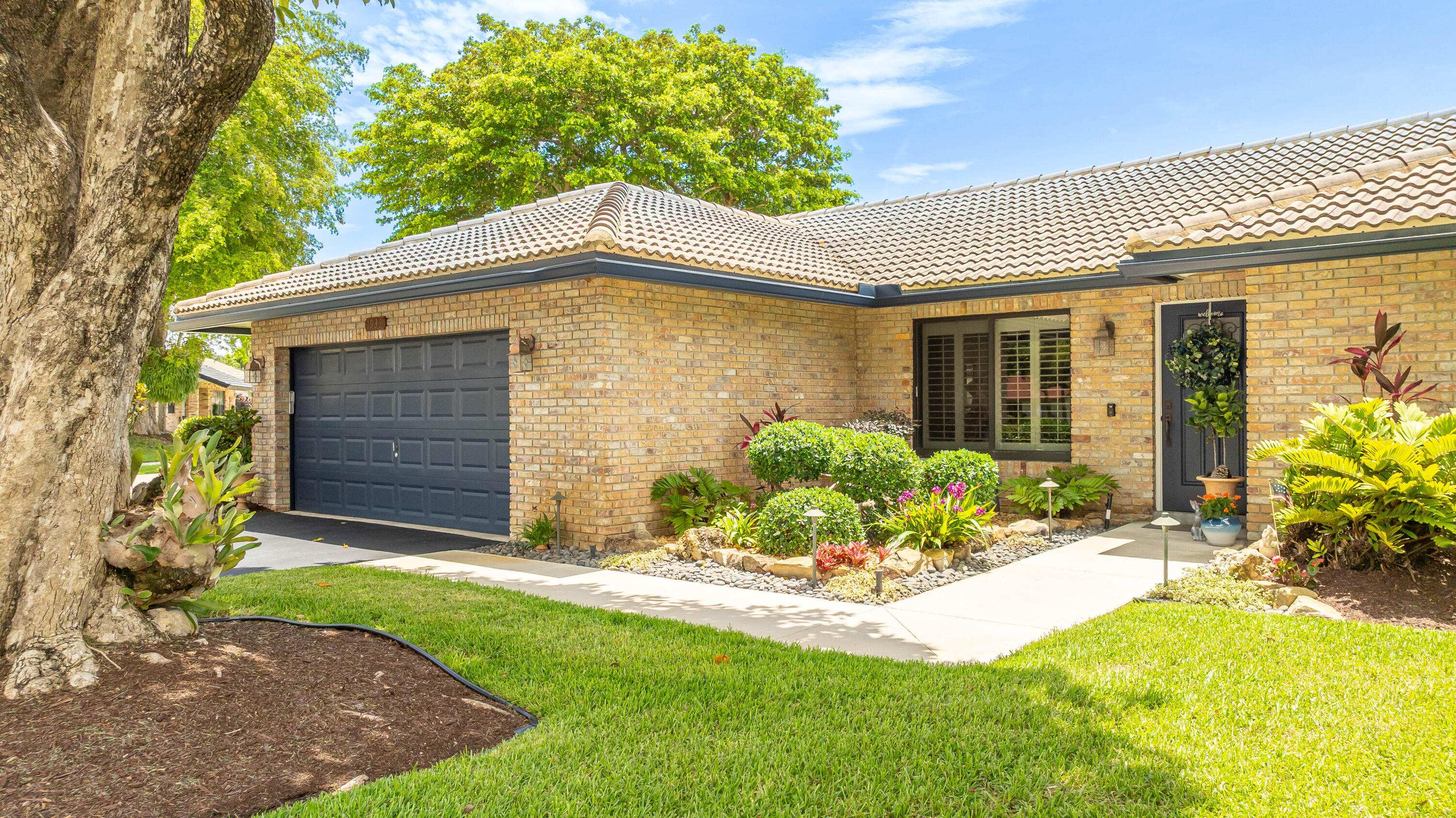 1933 NW 80th Lane