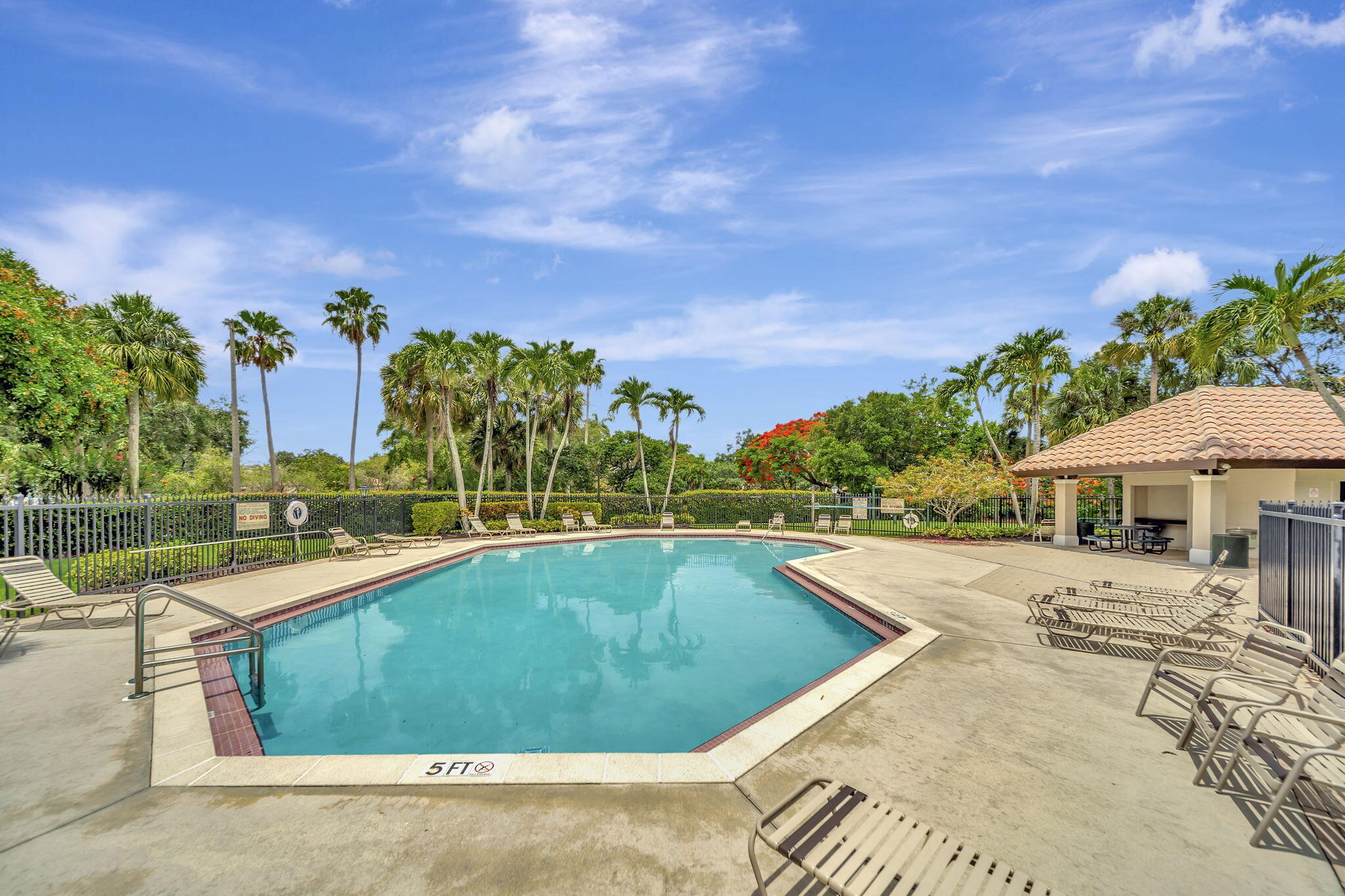 5705 NW 48th Court