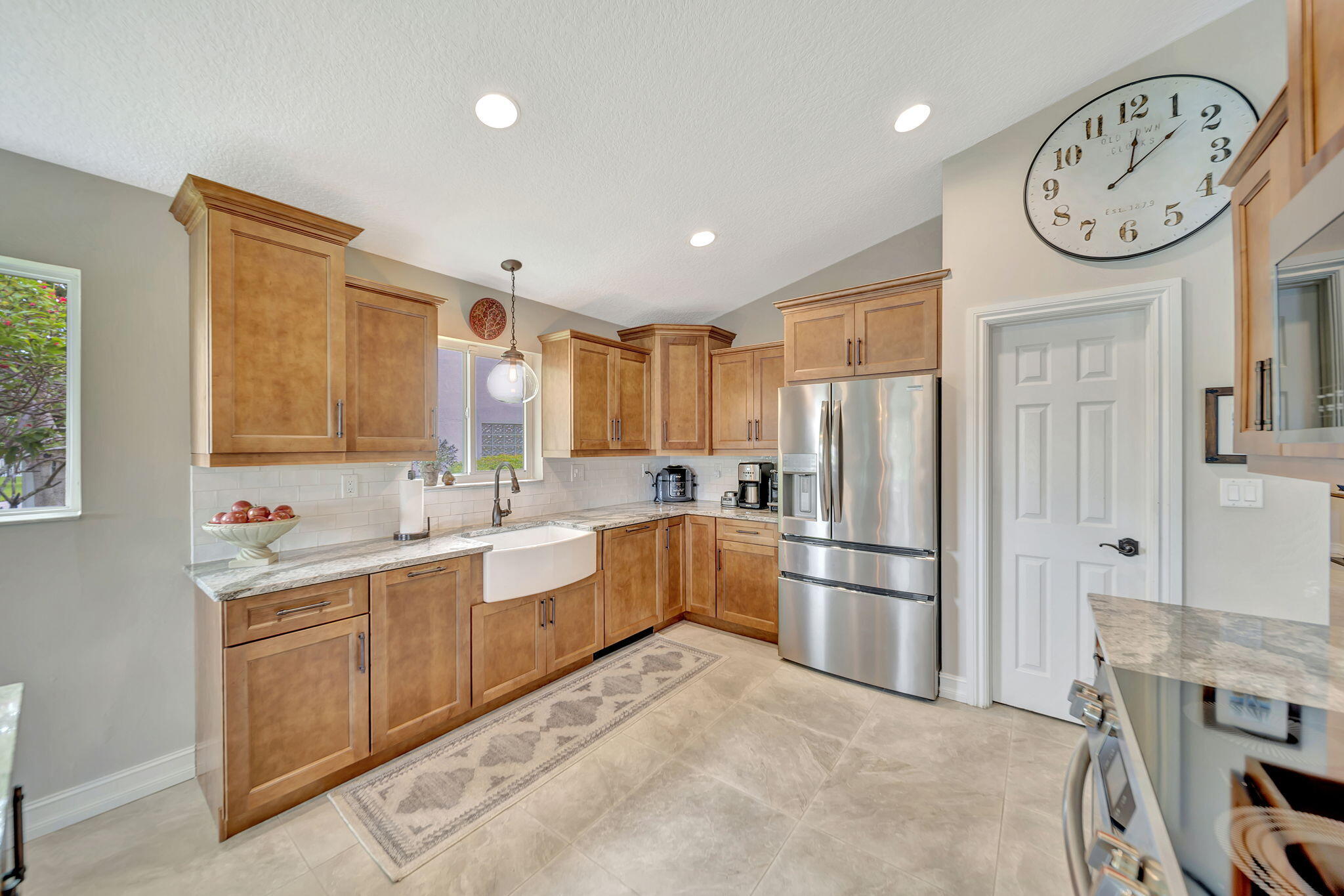 5705 NW 48th Court