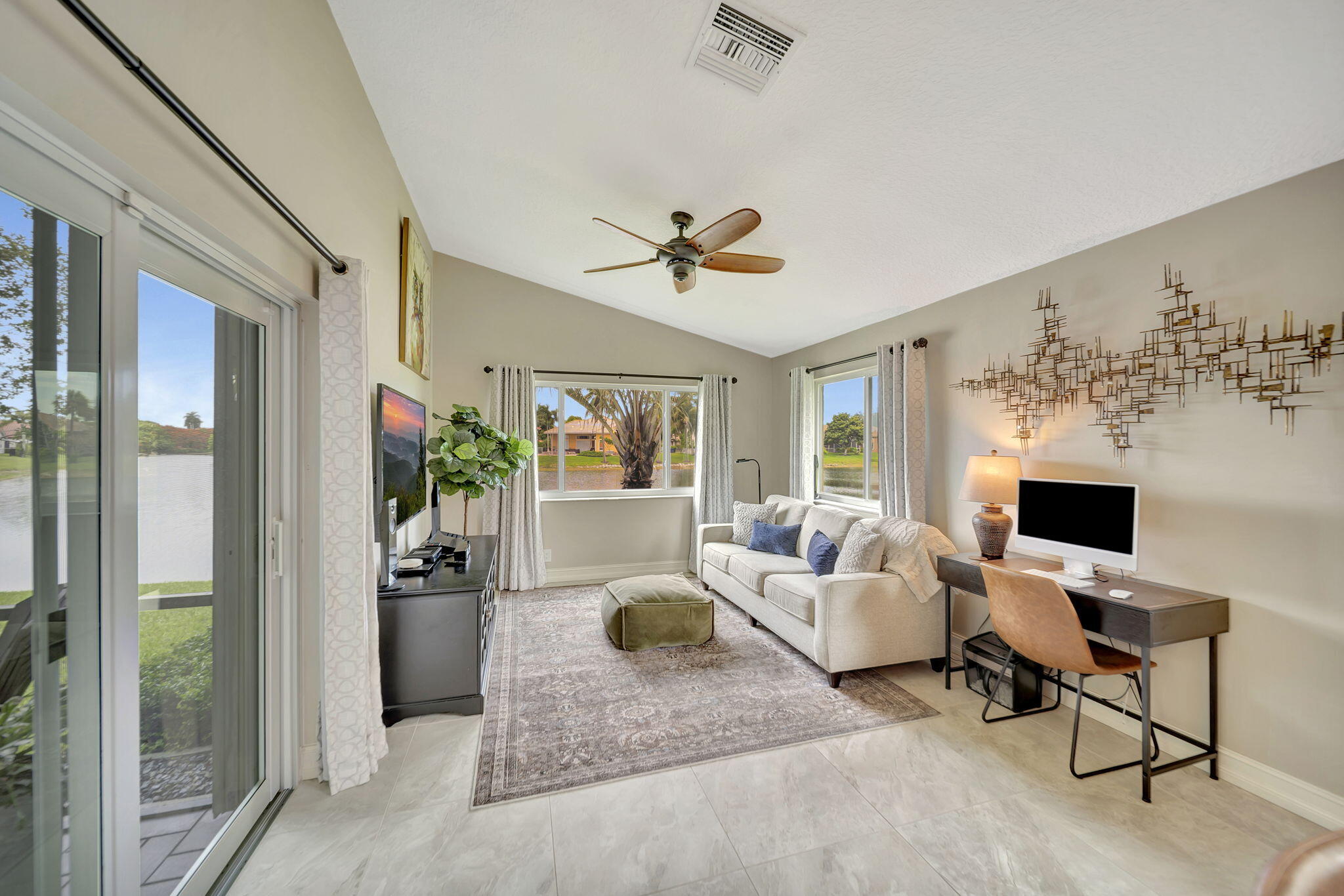 5705 NW 48th Court