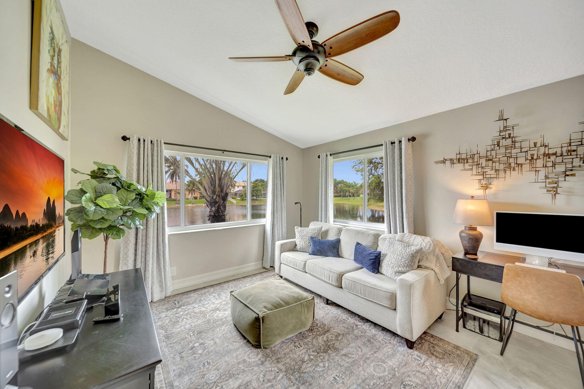 5705 NW 48th Court