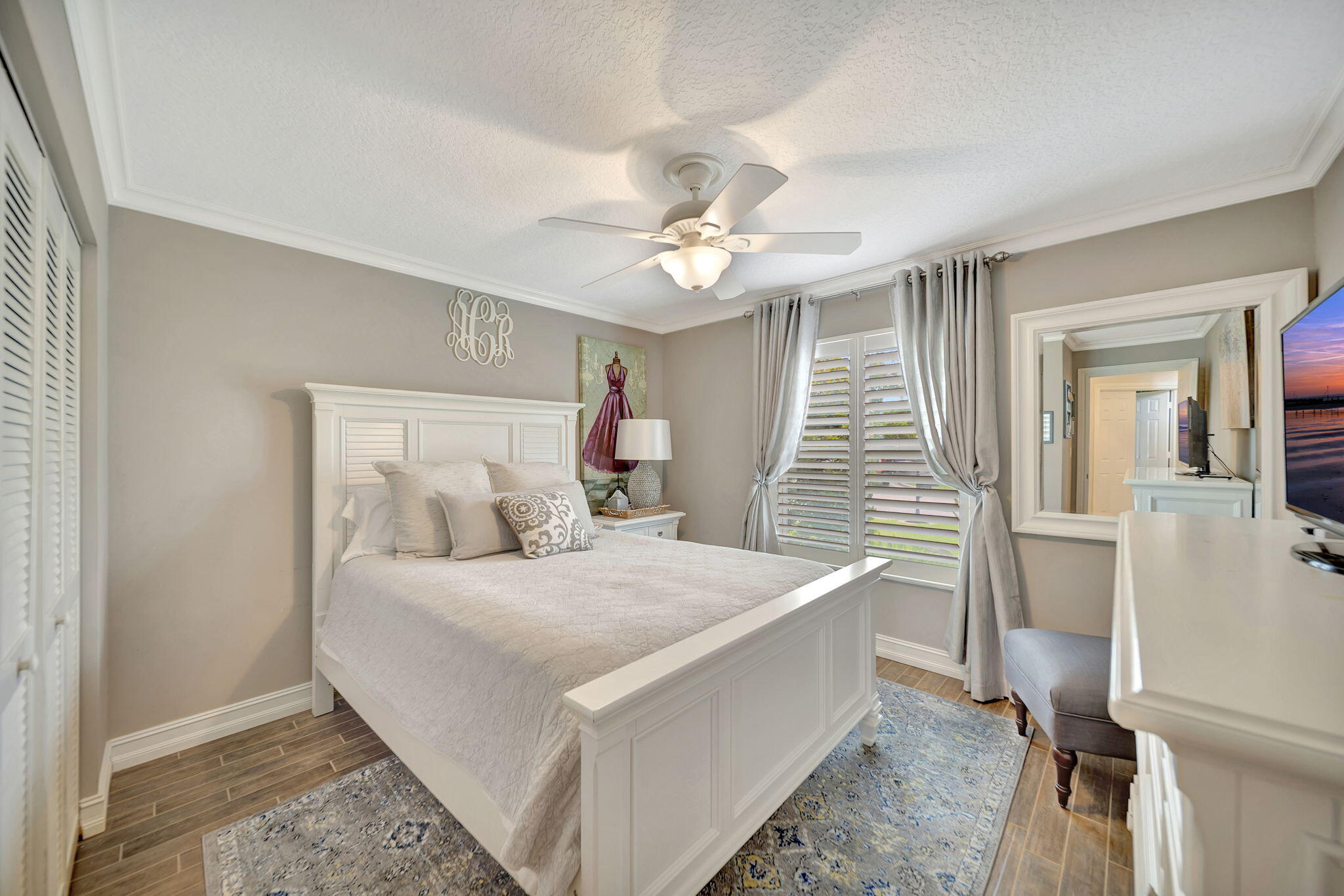 5705 NW 48th Court
