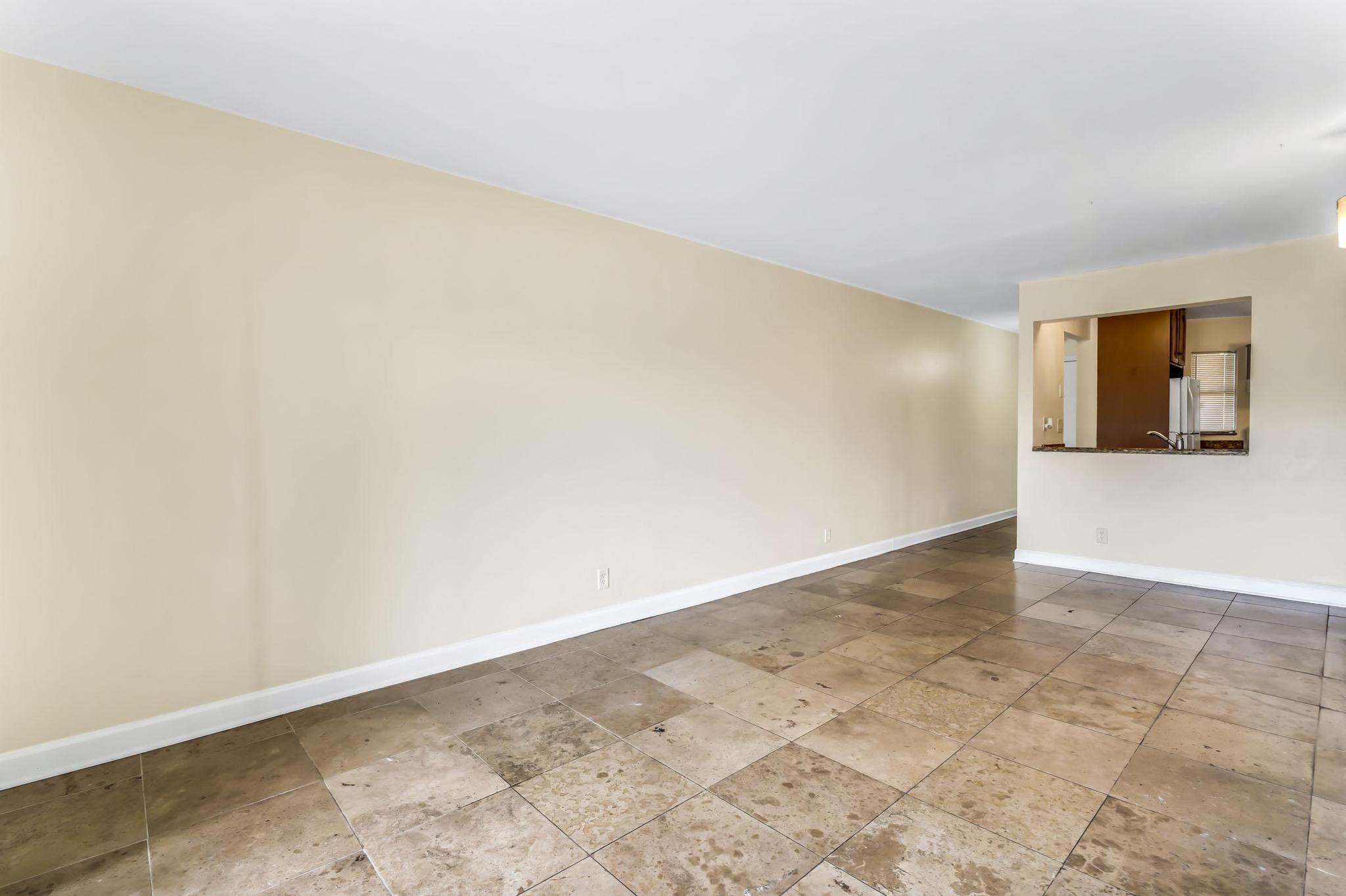 9000 NW 28th Drive 1-204