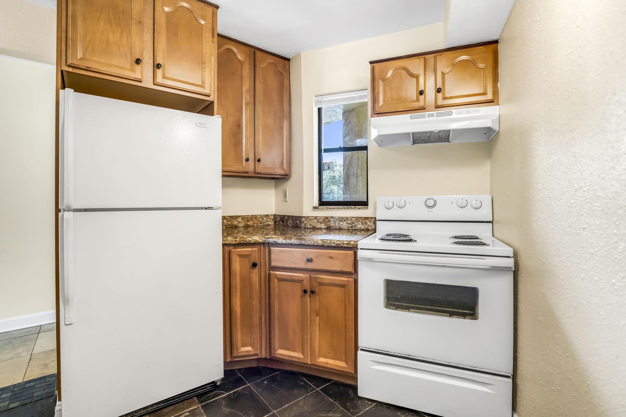 9000 NW 28th Drive 1-204