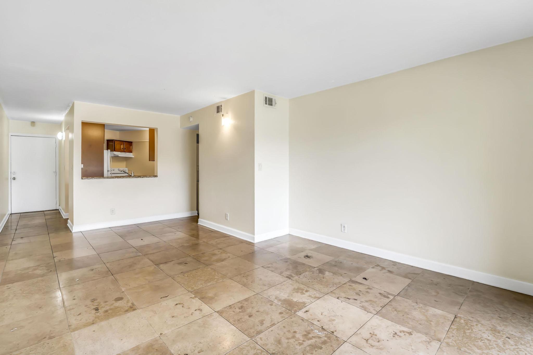 9000 NW 28th Drive 1-204