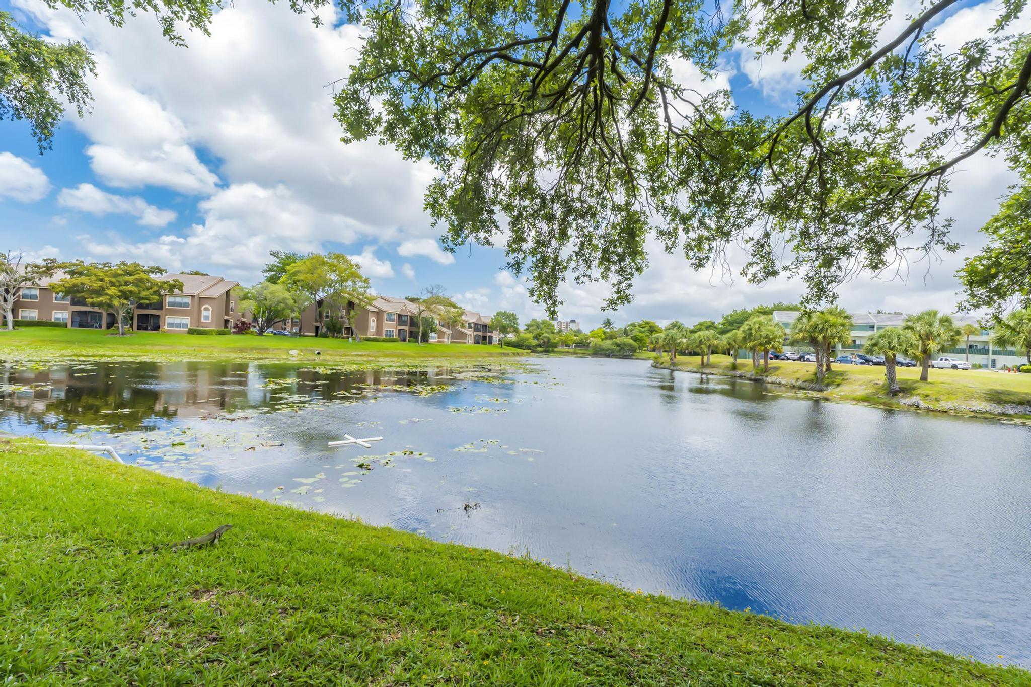 9000 NW 28th Drive 1-204