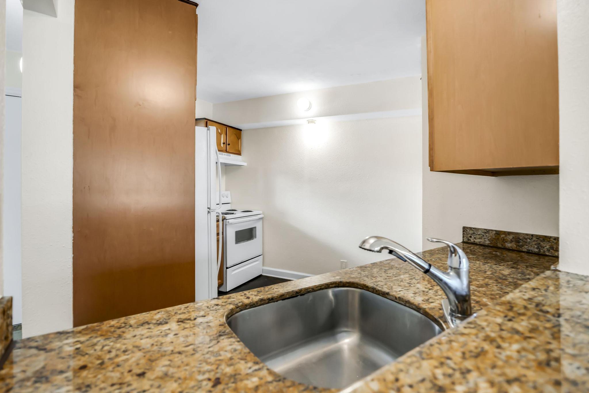 9000 NW 28th Drive 1-204