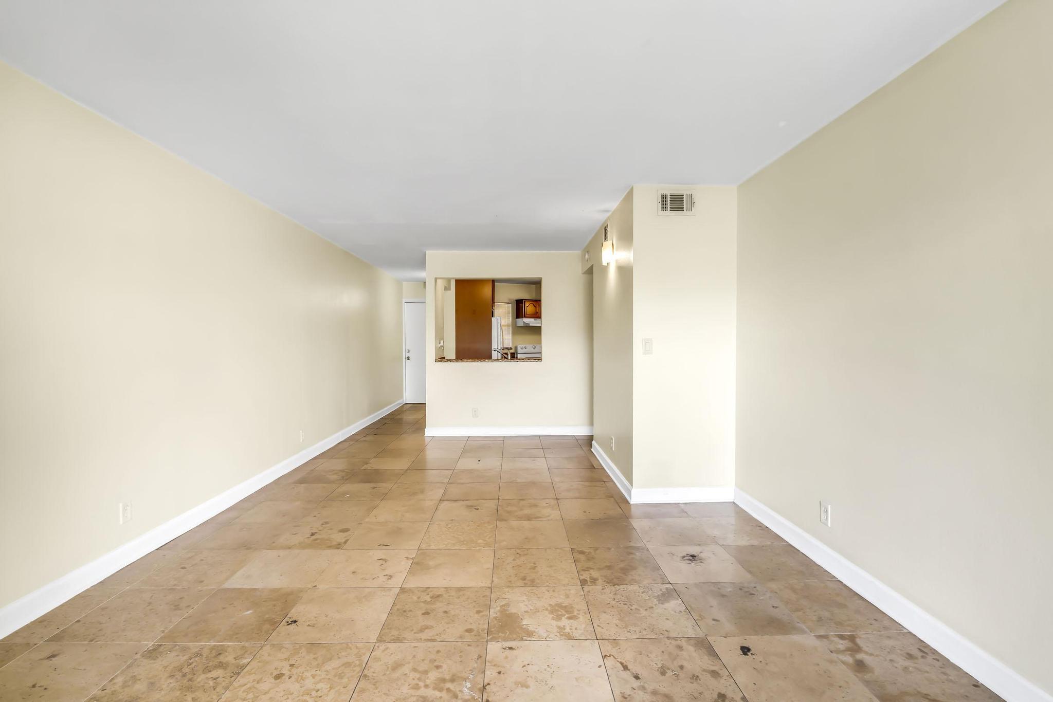 9000 NW 28th Drive 1-204