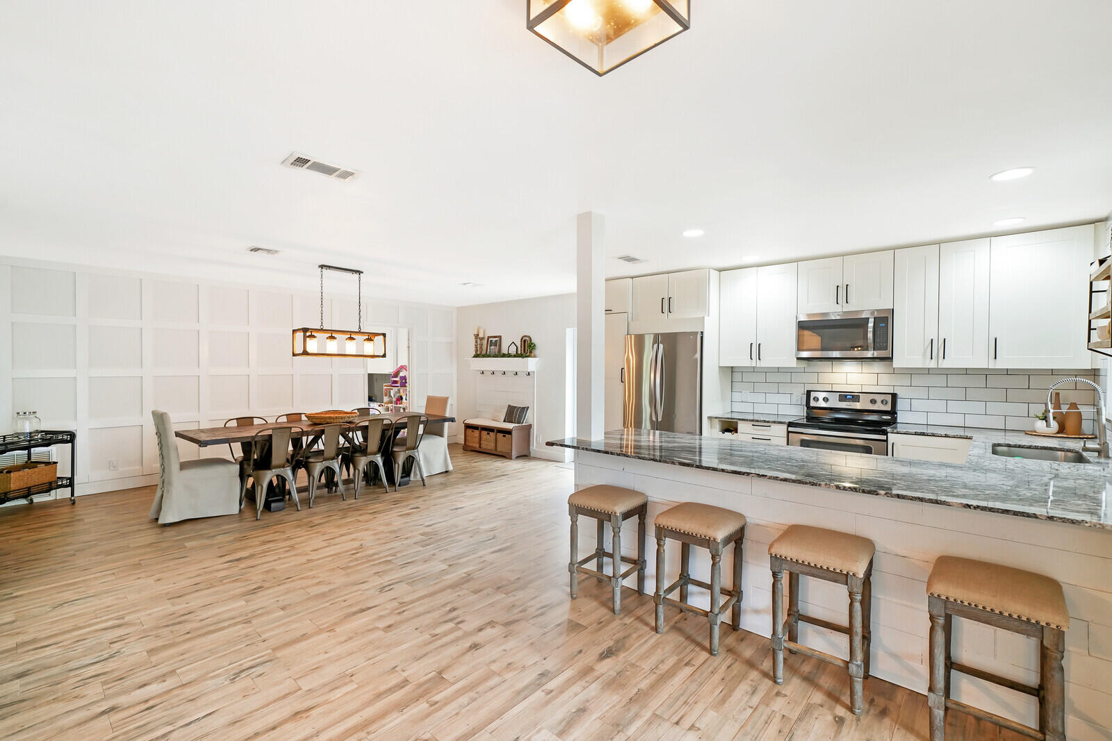 3048 NW 25th Way