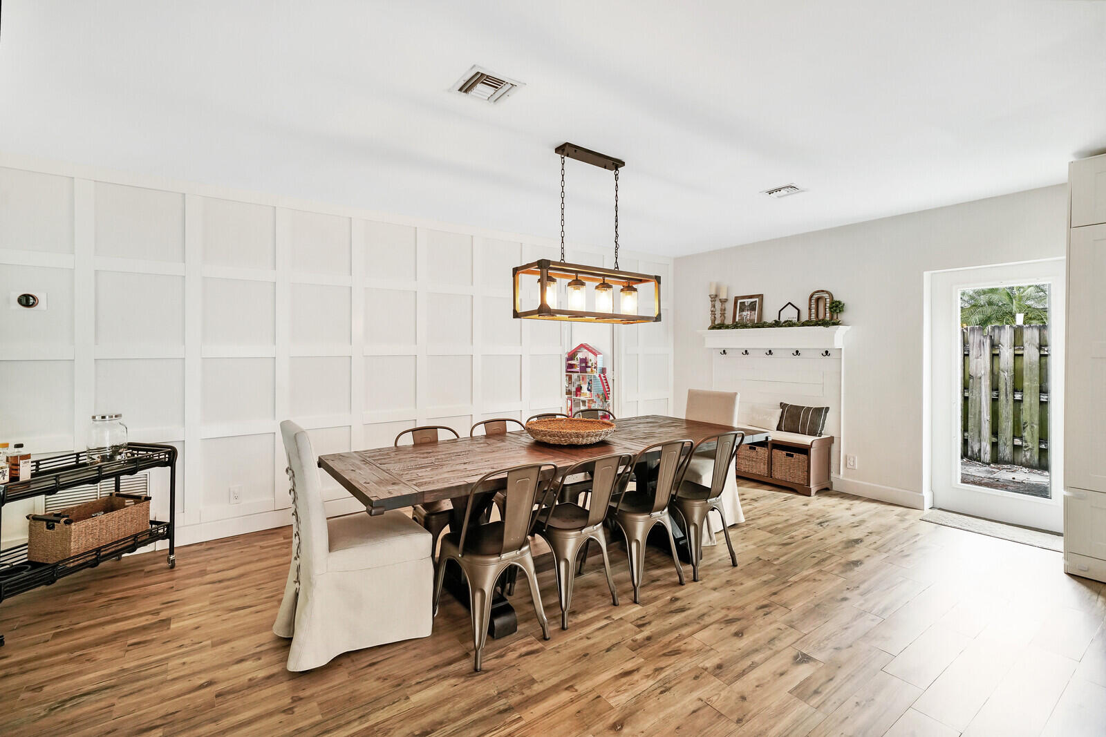 3048 NW 25th Way