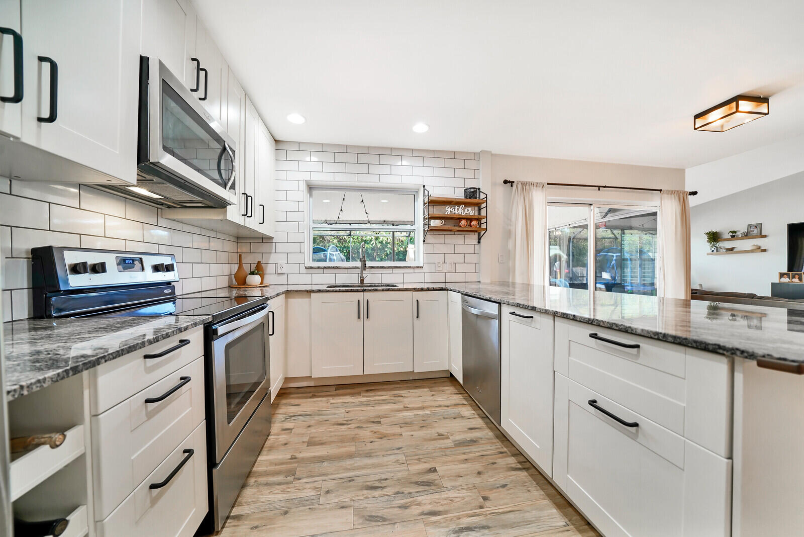 3048 NW 25th Way