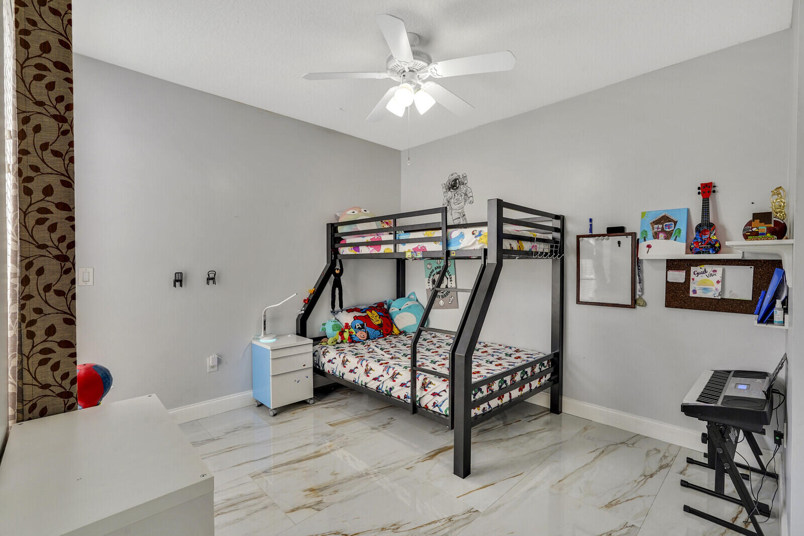 19084 Skyridge Circle