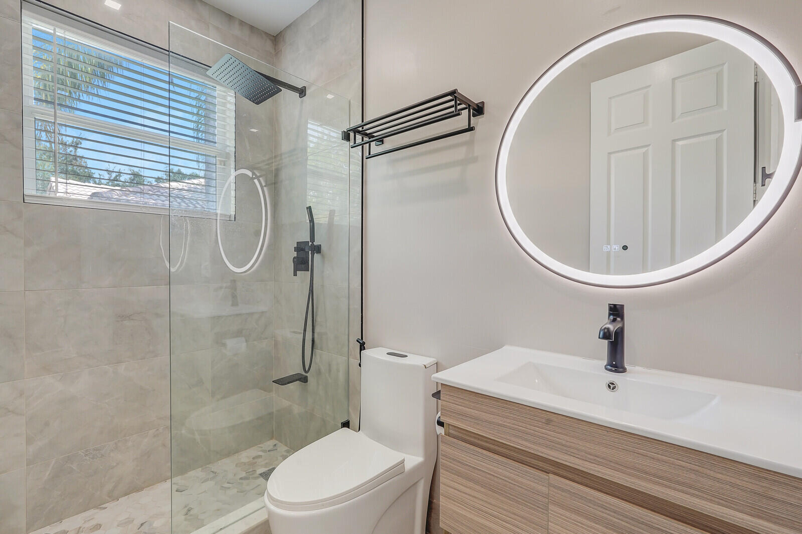 19084 Skyridge Circle