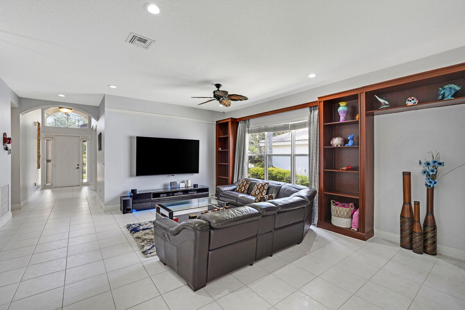 19084 Skyridge Circle