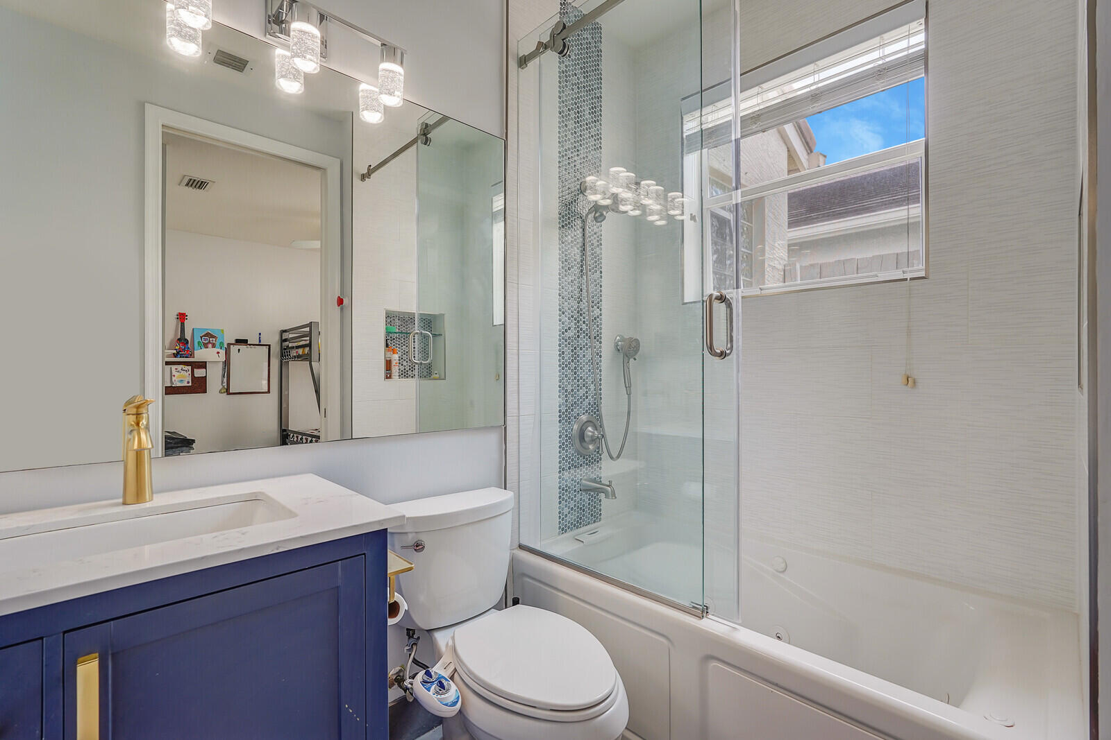 19084 Skyridge Circle