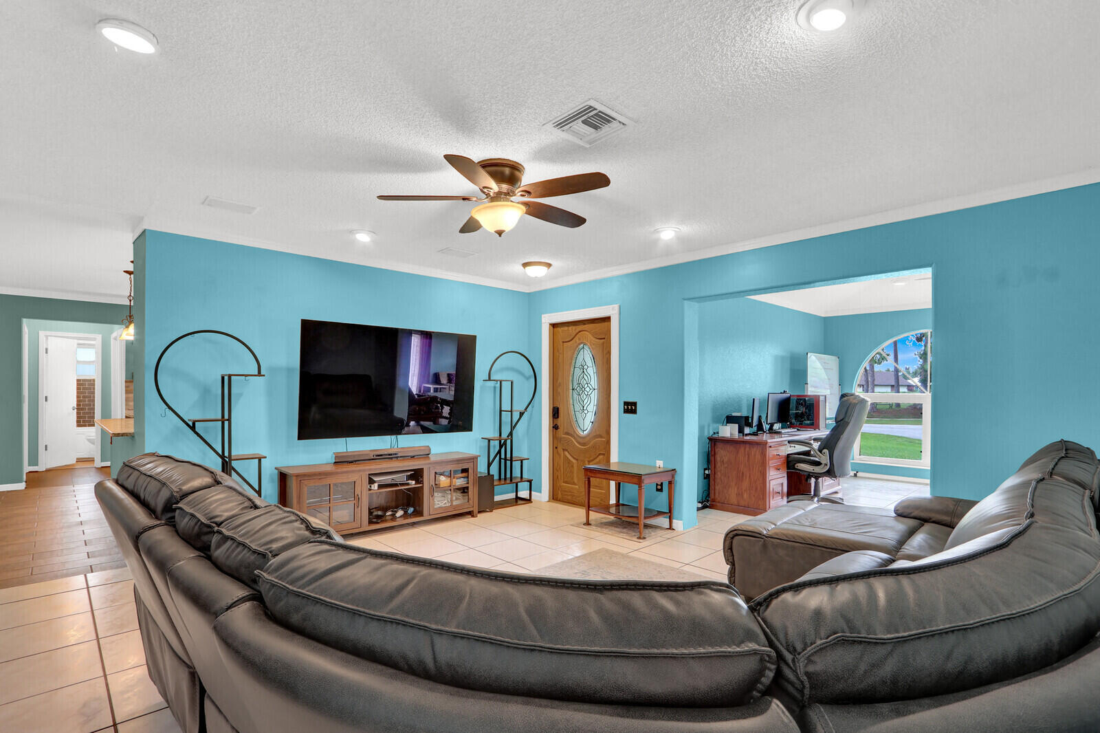 127 Miramar Avenue