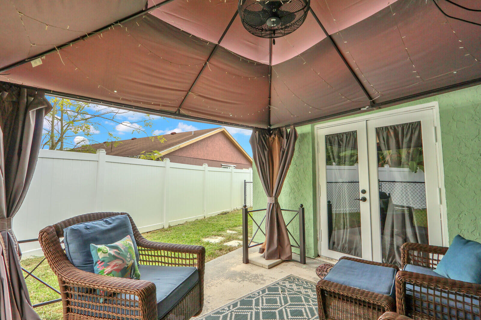 127 Miramar Avenue
