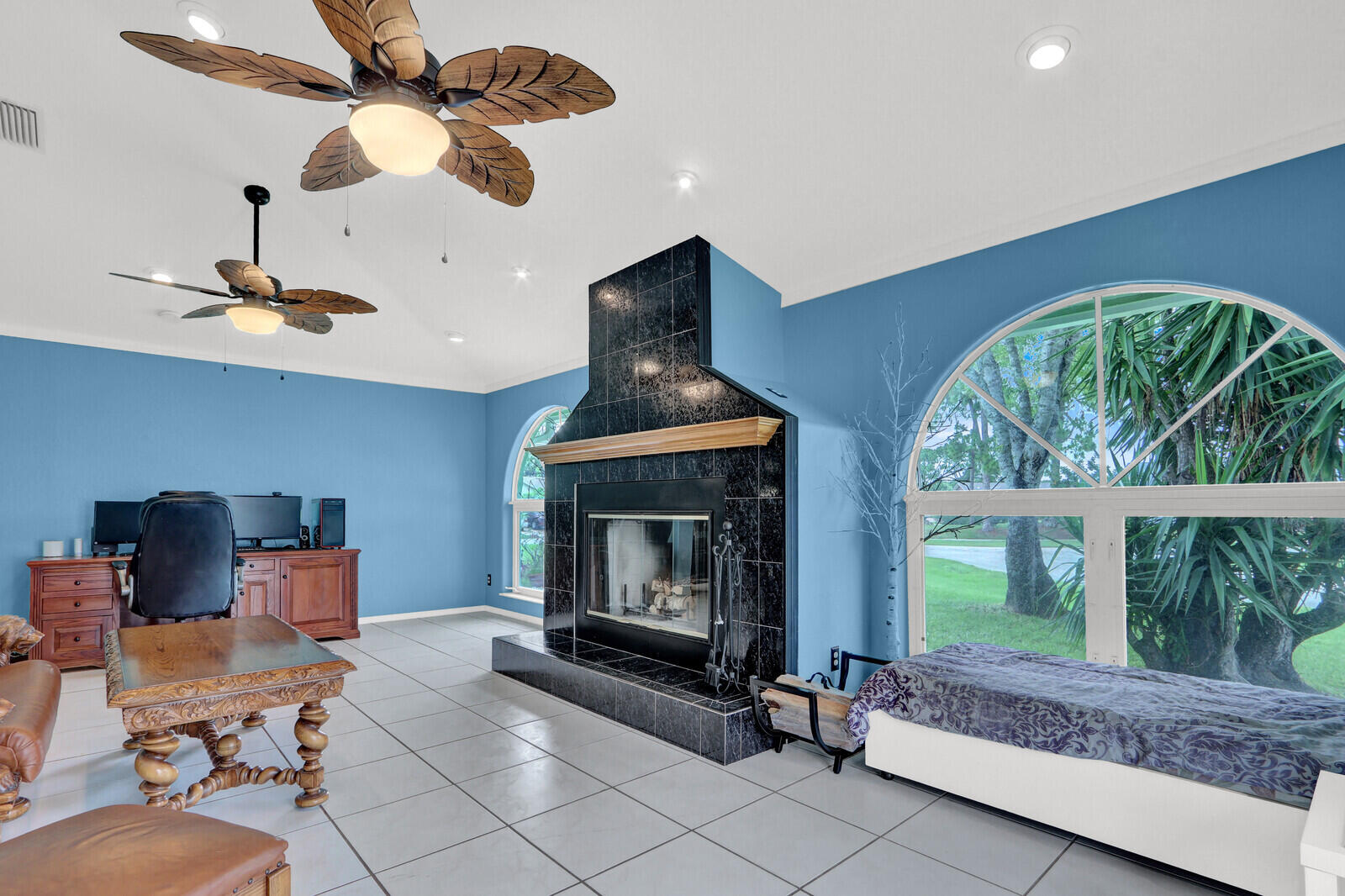 127 Miramar Avenue