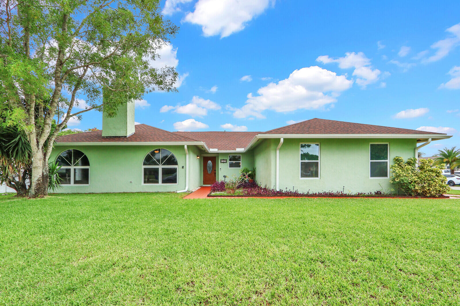 127 Miramar Avenue