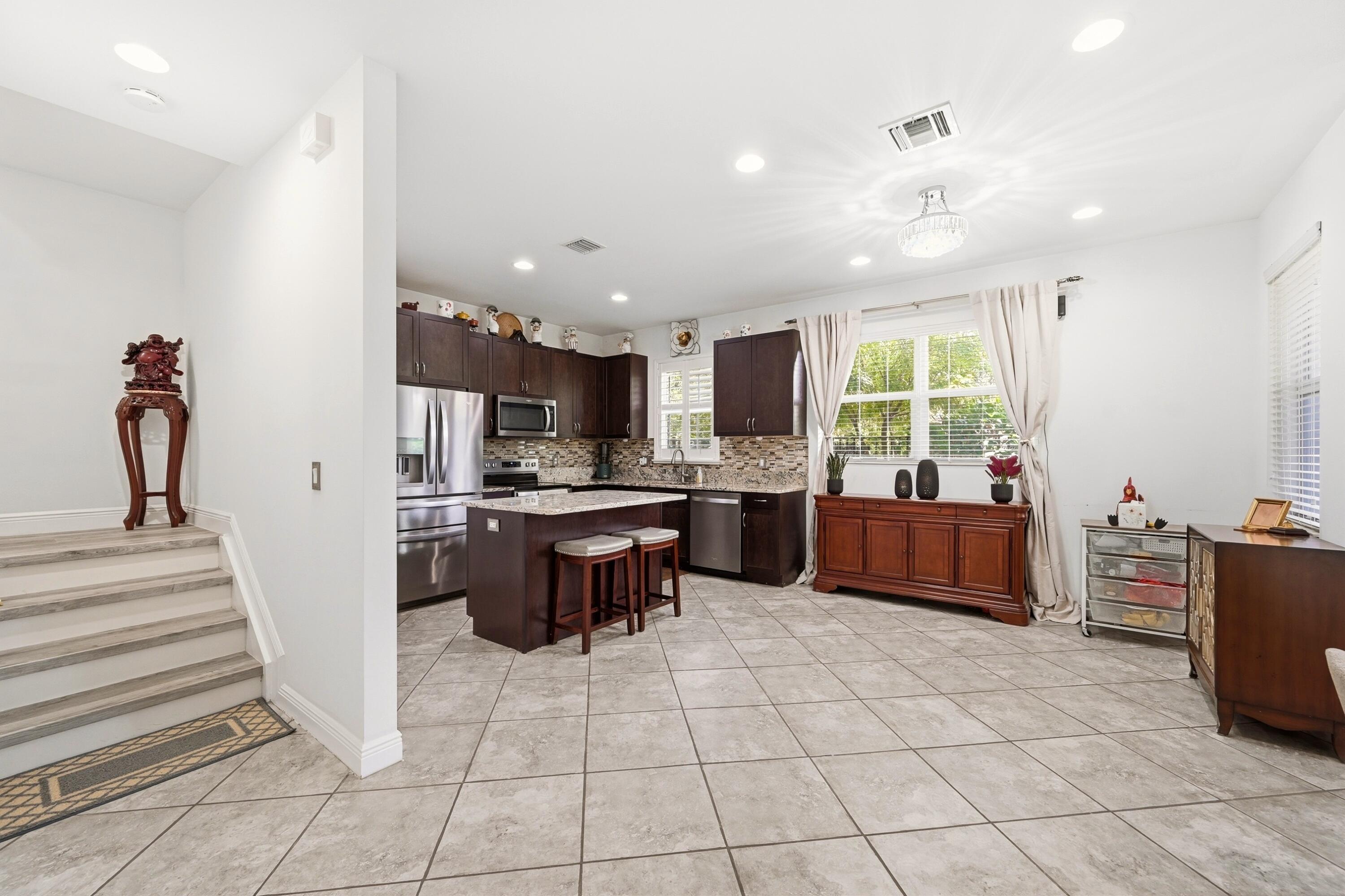 6993 Pines Circle 6993
