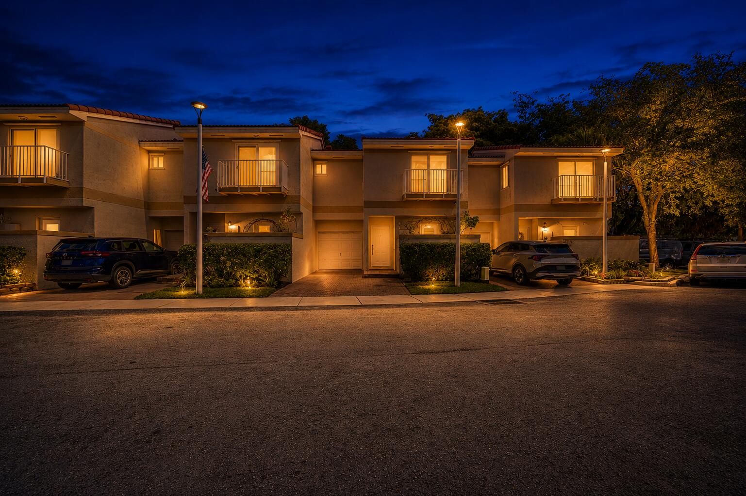 8464 Lagos De Campo Boulevard 8464