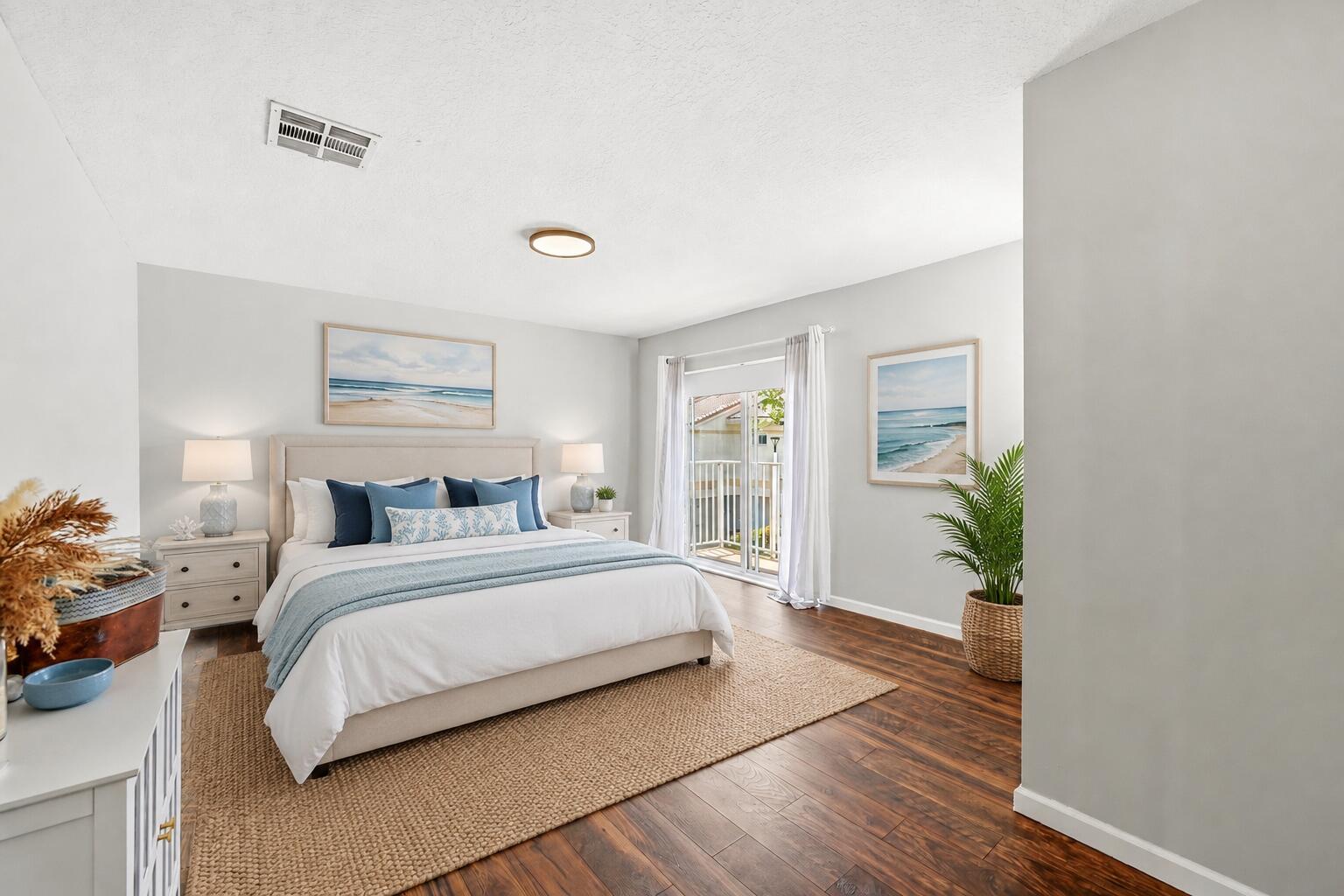 8464 Lagos De Campo Boulevard 8464
