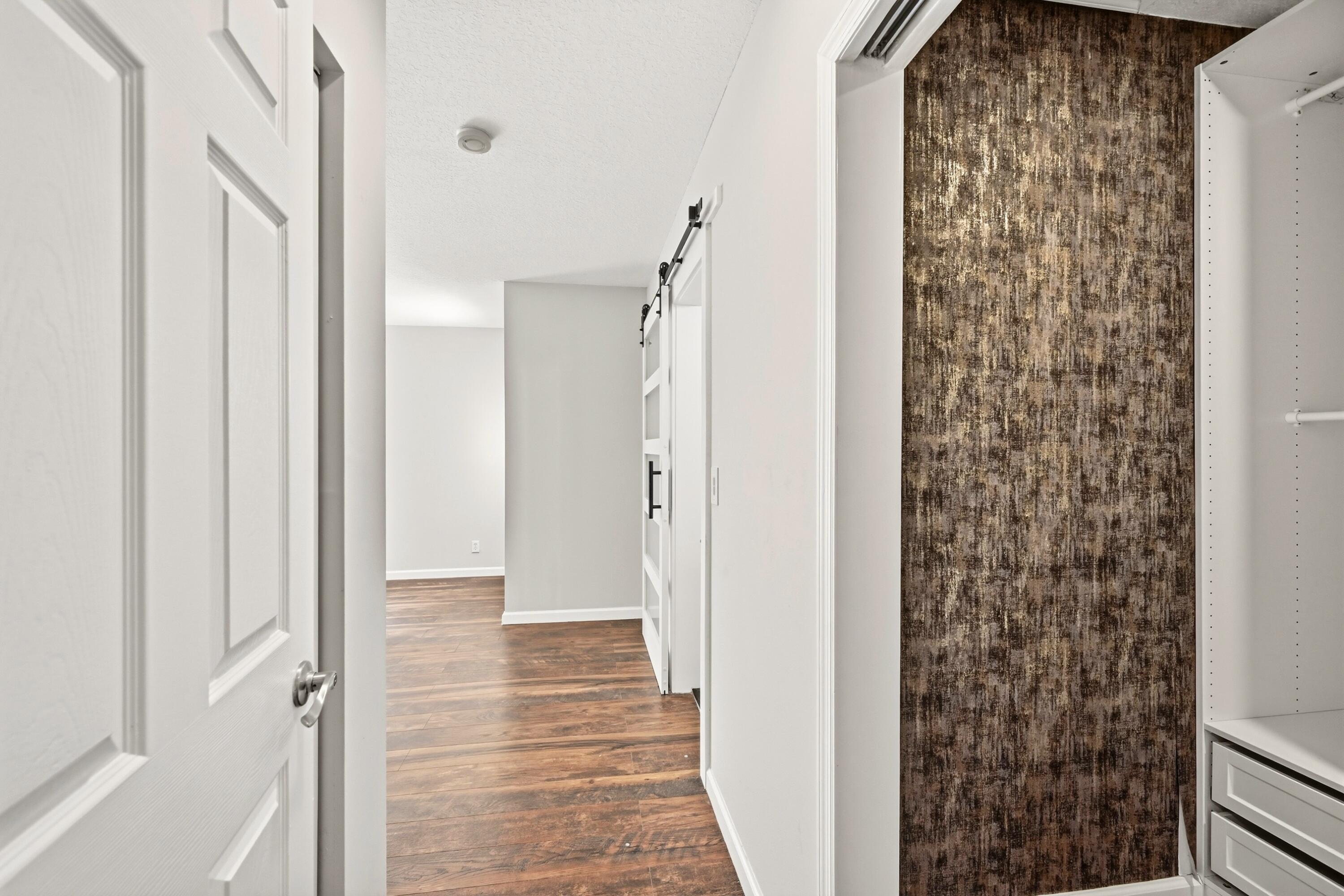 8464 Lagos De Campo Boulevard 8464