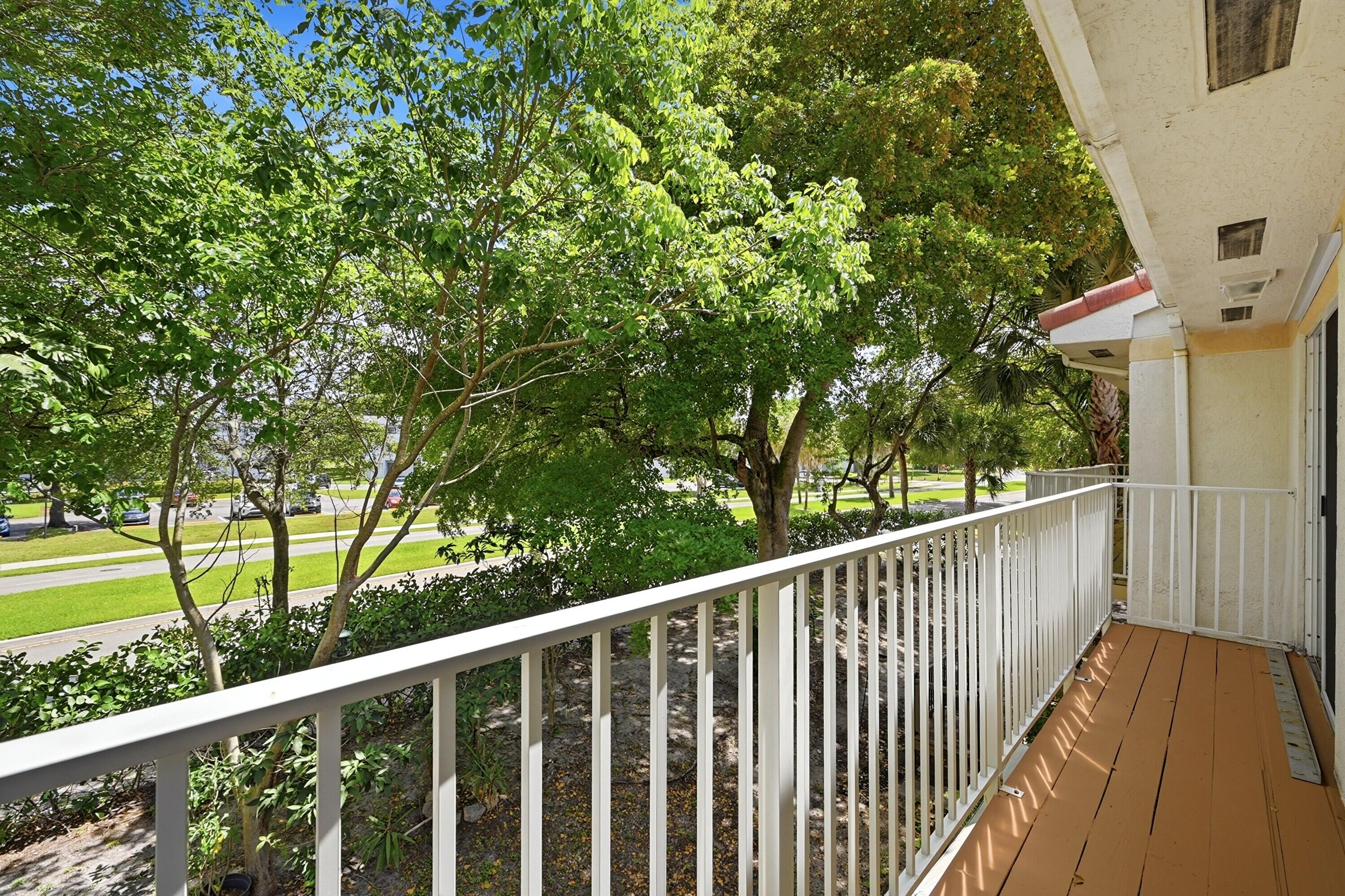 8464 Lagos De Campo Boulevard 8464