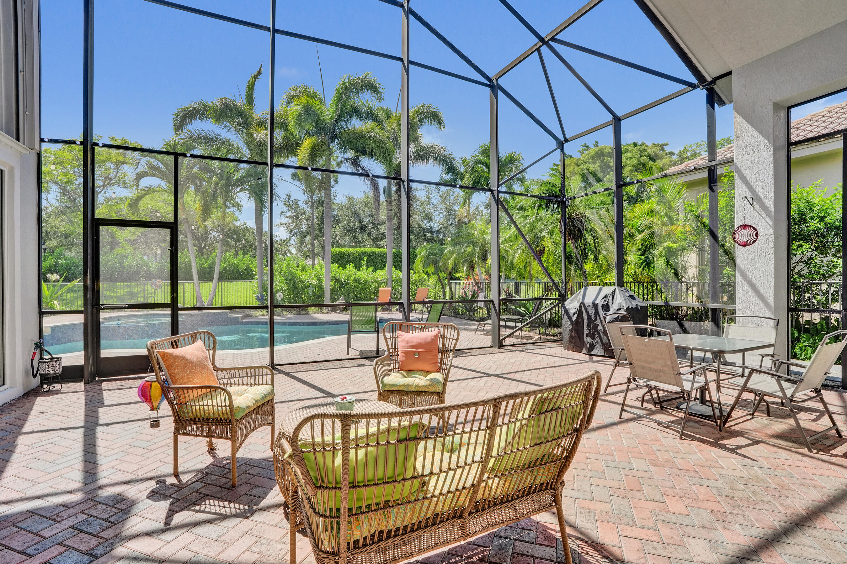 7401 NW 115th Terrace