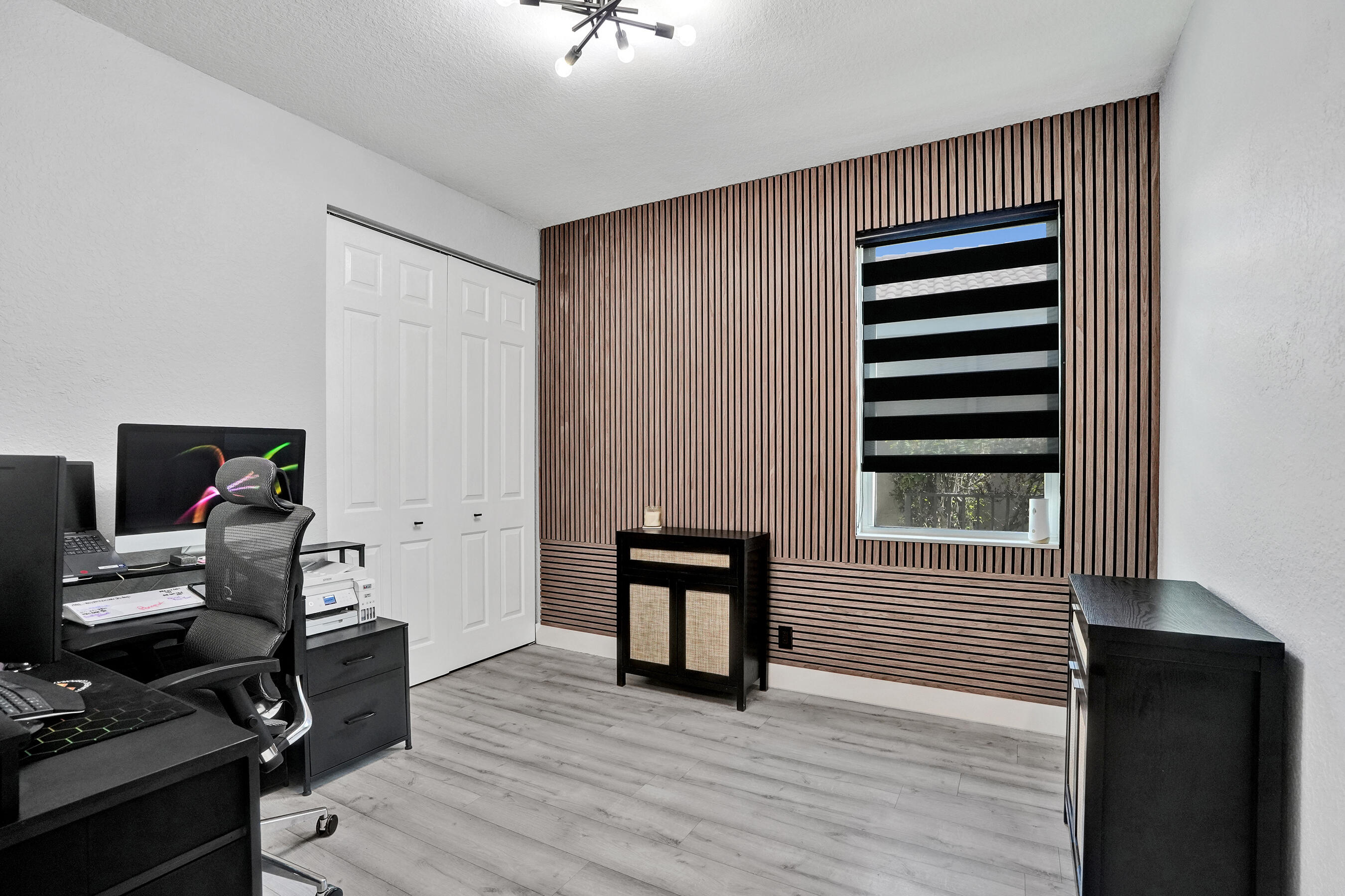 7401 NW 115th Terrace