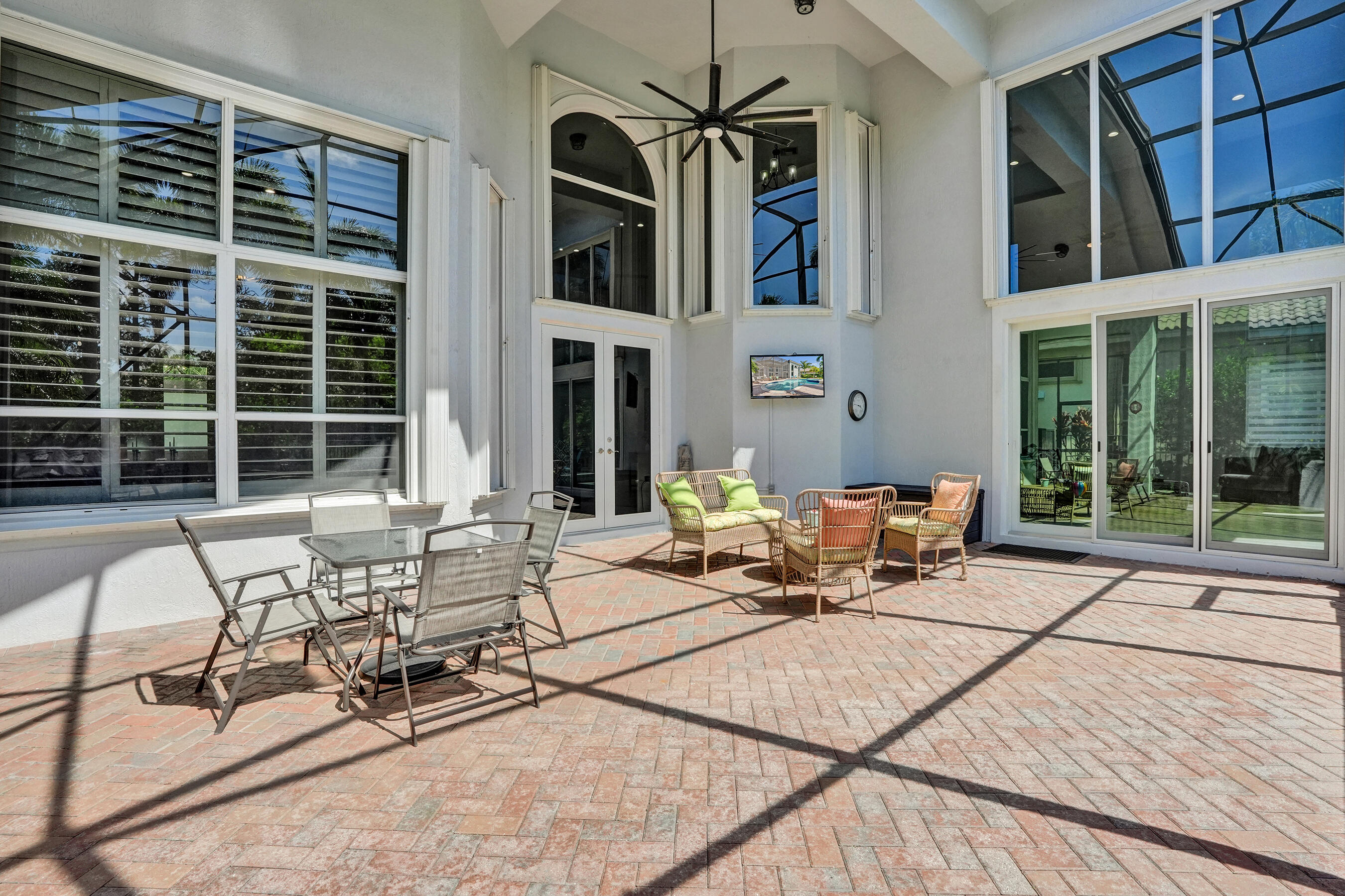 7401 NW 115th Terrace